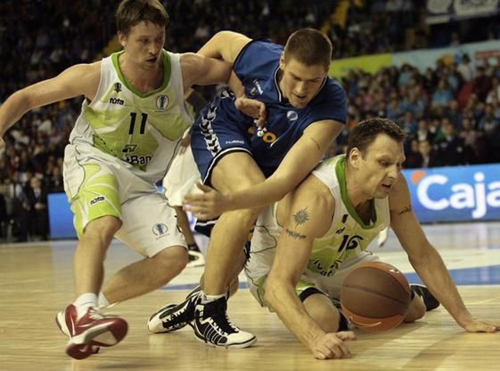 El Cajasol se impone de forma contundente al Budivelnik ucraniano en San Pablo (67-49). / Juan Carlos Muñoz