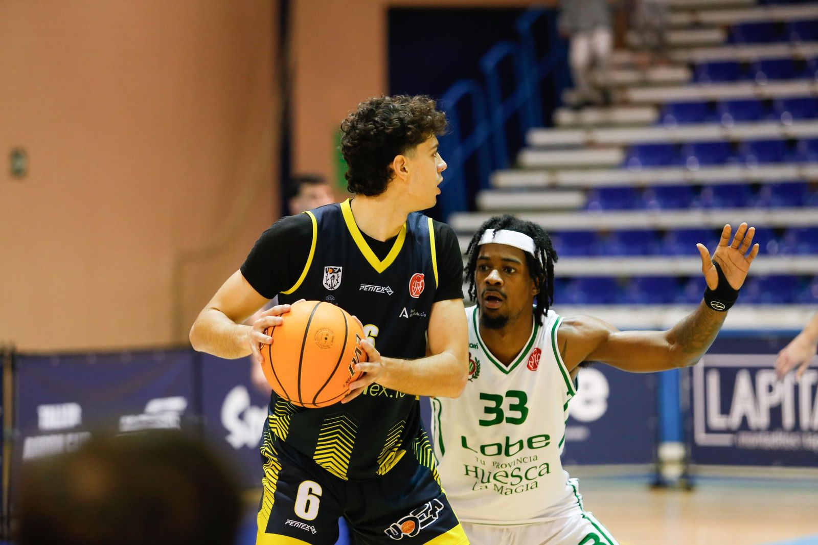 Las fotos del Udea-Lobe Huesca de Segunda FEB