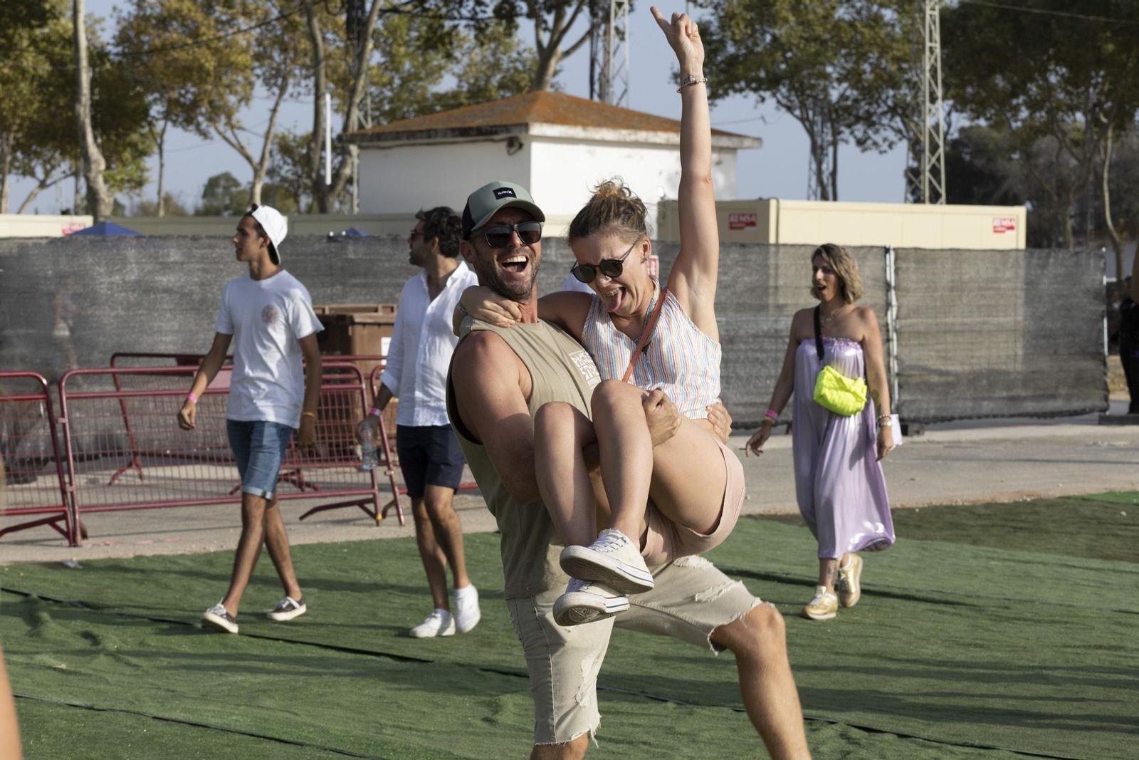 Búscate en las imágenes del concierto de David Guetta en el Puerto de Santa María