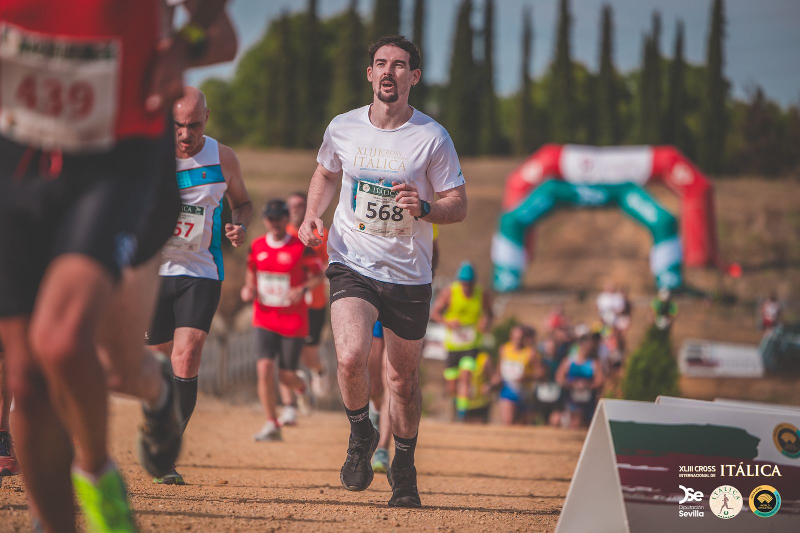 Búscate en las fotos del Cross de Itálica 2025 | 2