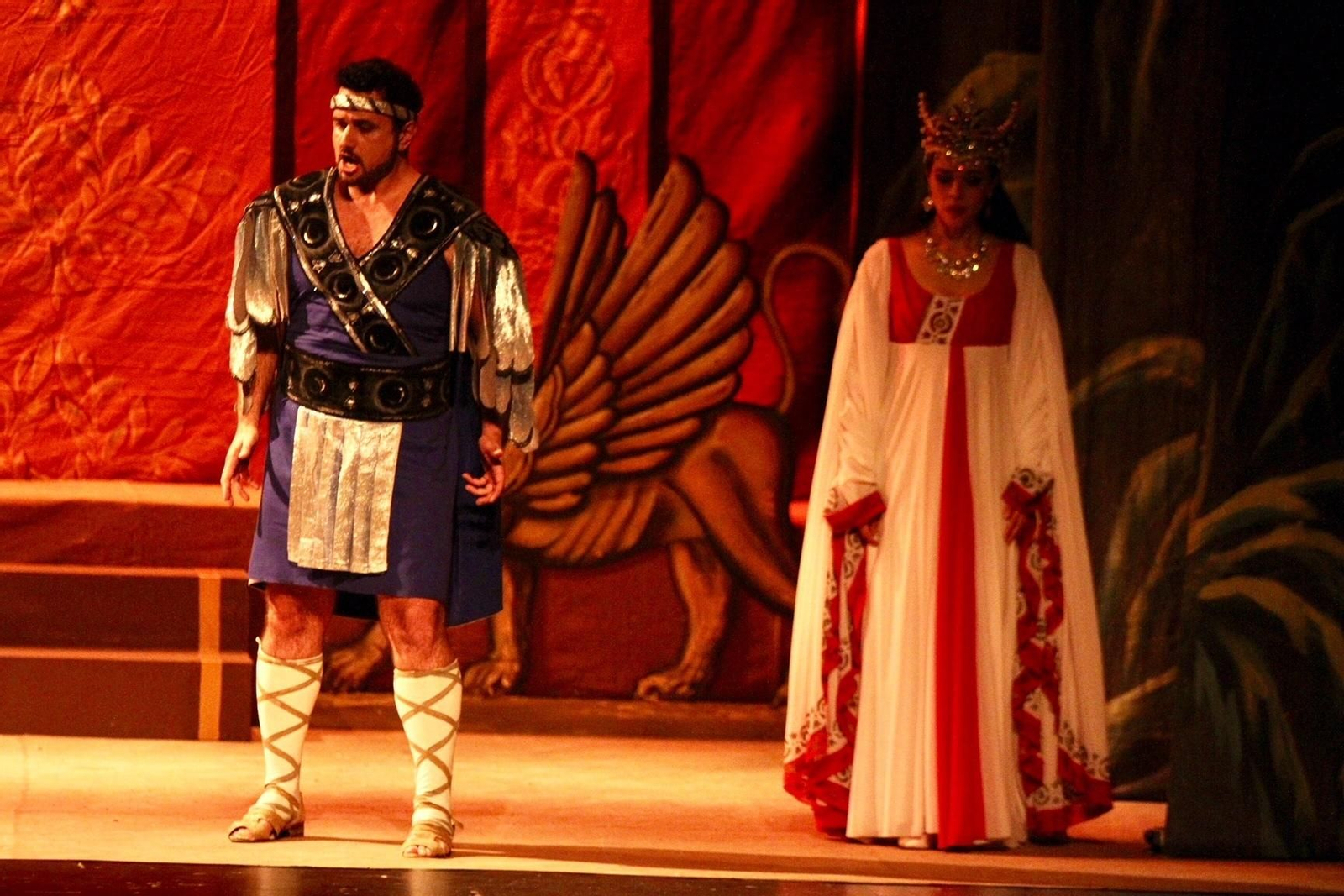Representación de 'Nabucco' en el Gran Teatro de Huelva.