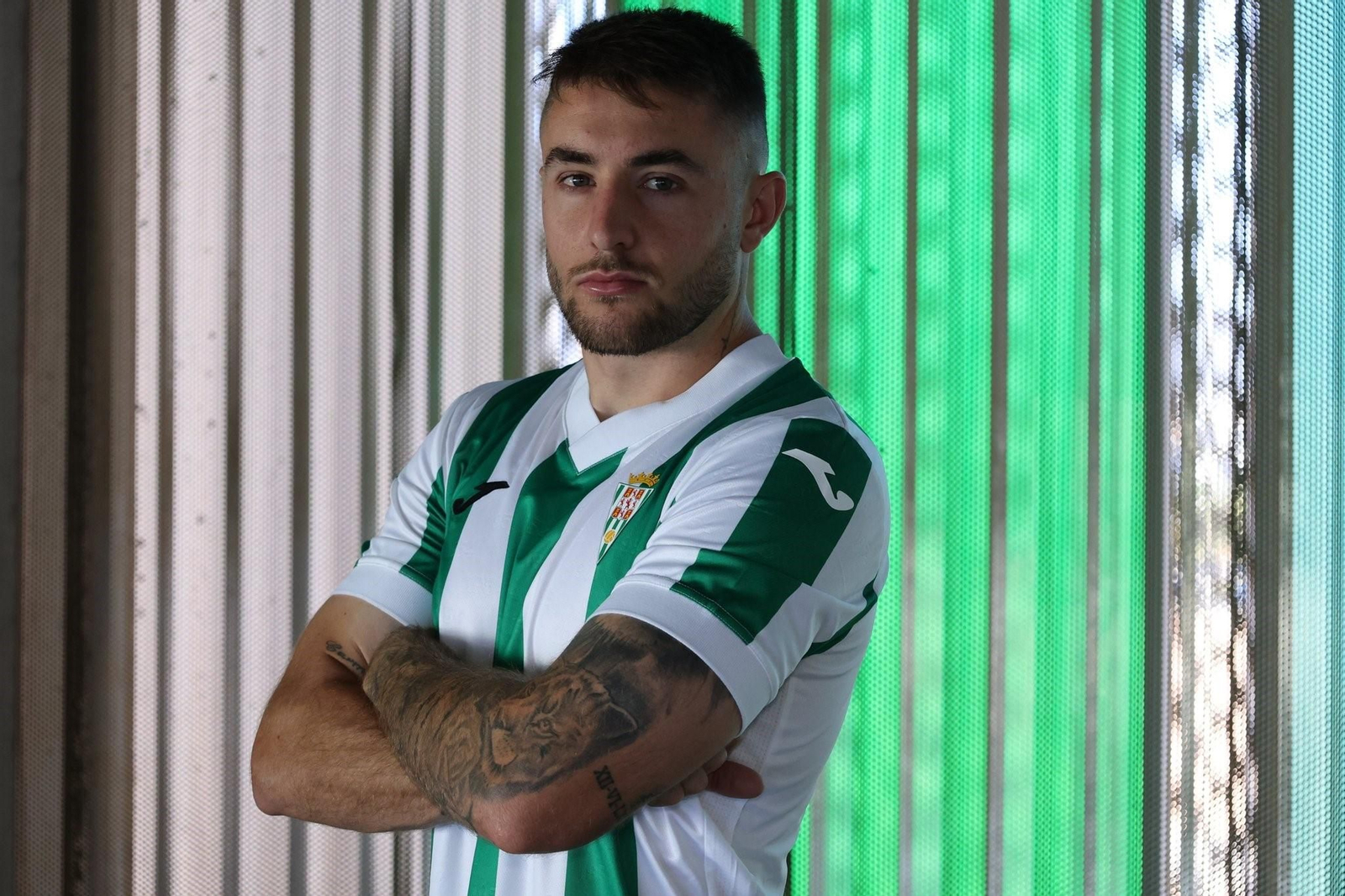 Primera camiseta del Córdoba CF 2024-25.