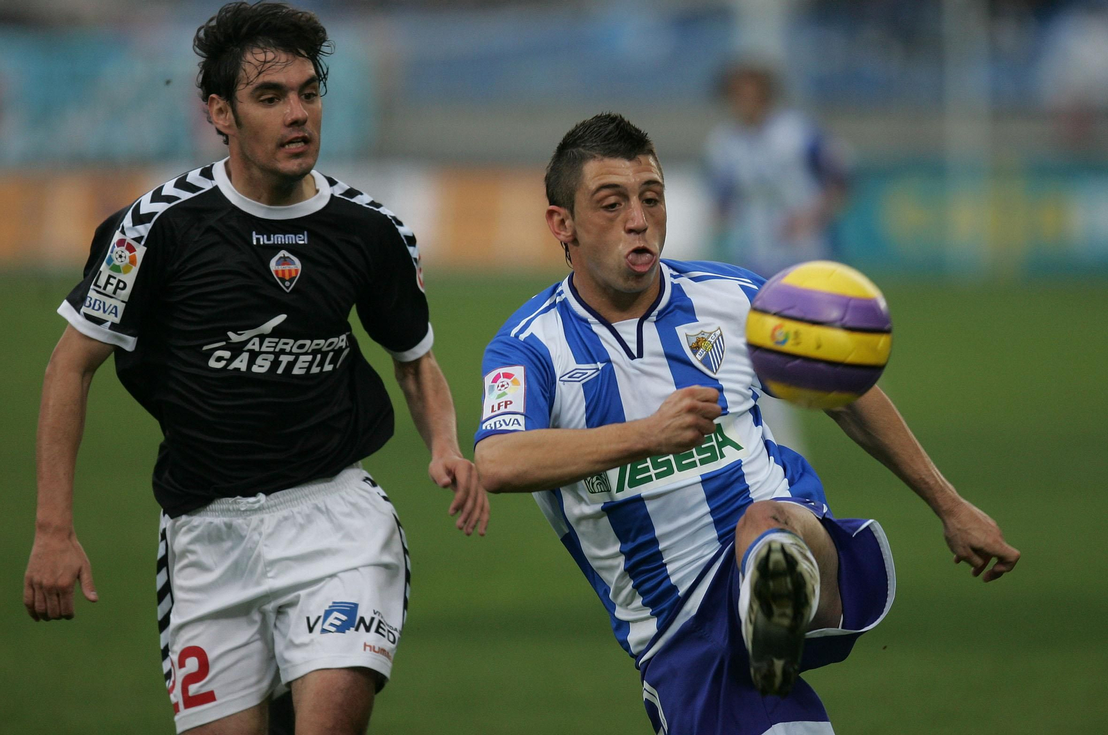 Jonathan Valle, durante un partido con el Málaga CF. Jonathan Valle, durante un partido con el Málaga CF.