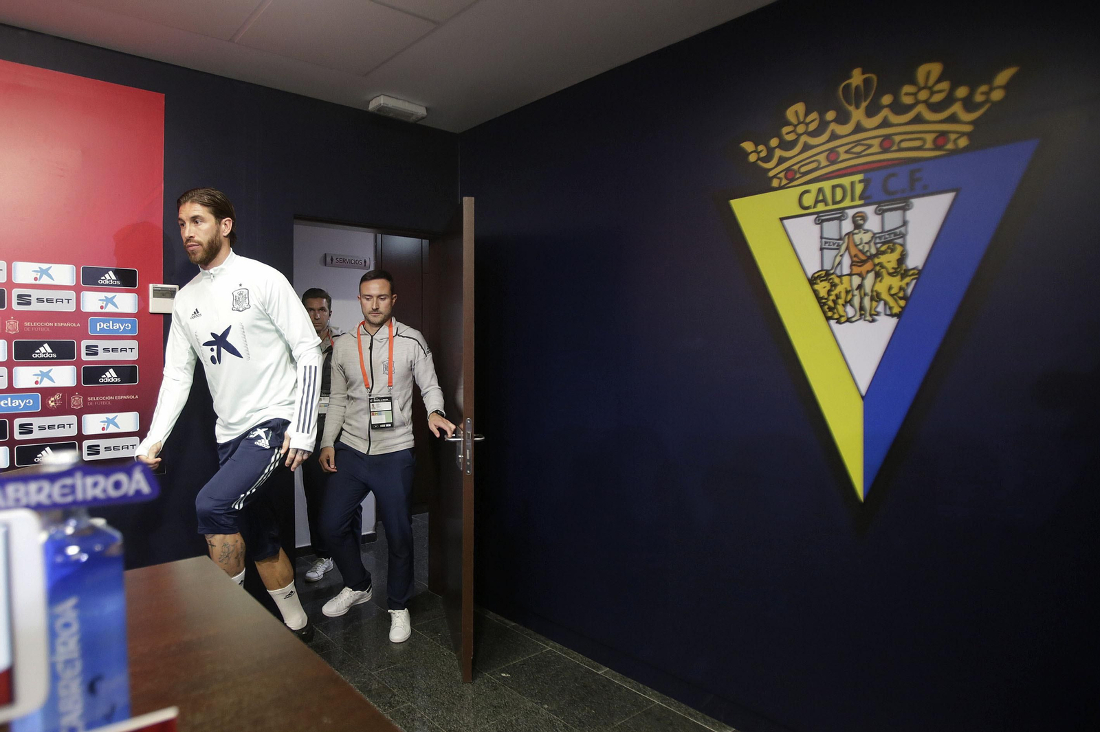 Sergio Ramos, ayer, a su llegada a la sala de prensa del estadio Carranza.