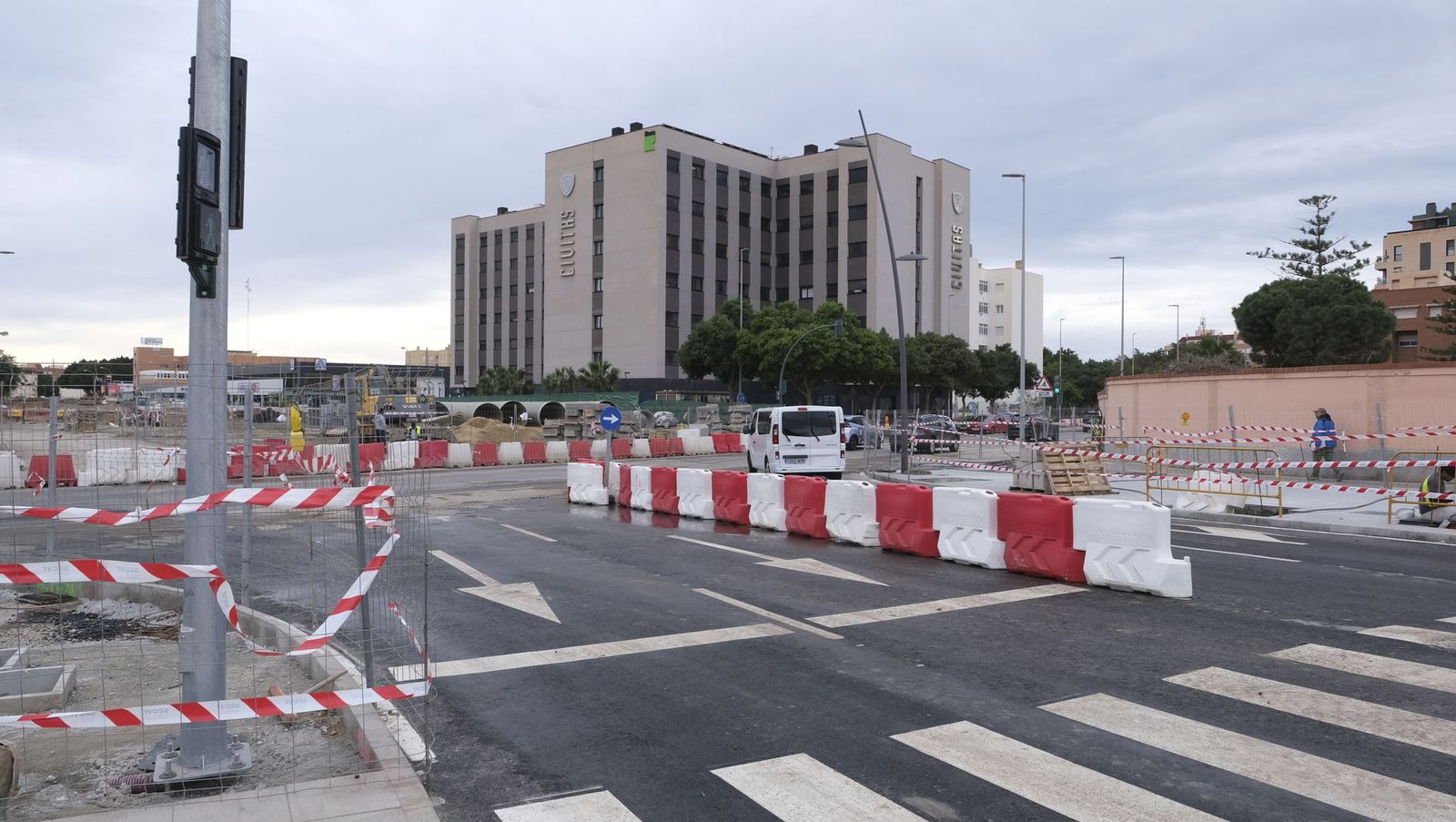 El primer tramo en obras de la Avenida del Mediterráneo se abre al tráfico