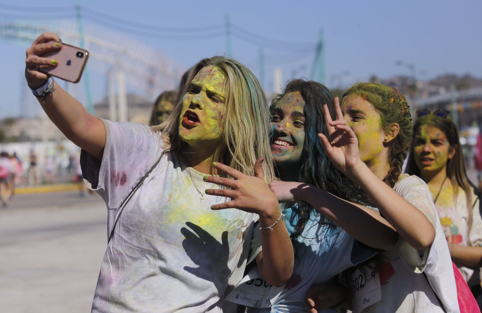 Las tonalidades de la Holi Life, en imágenes