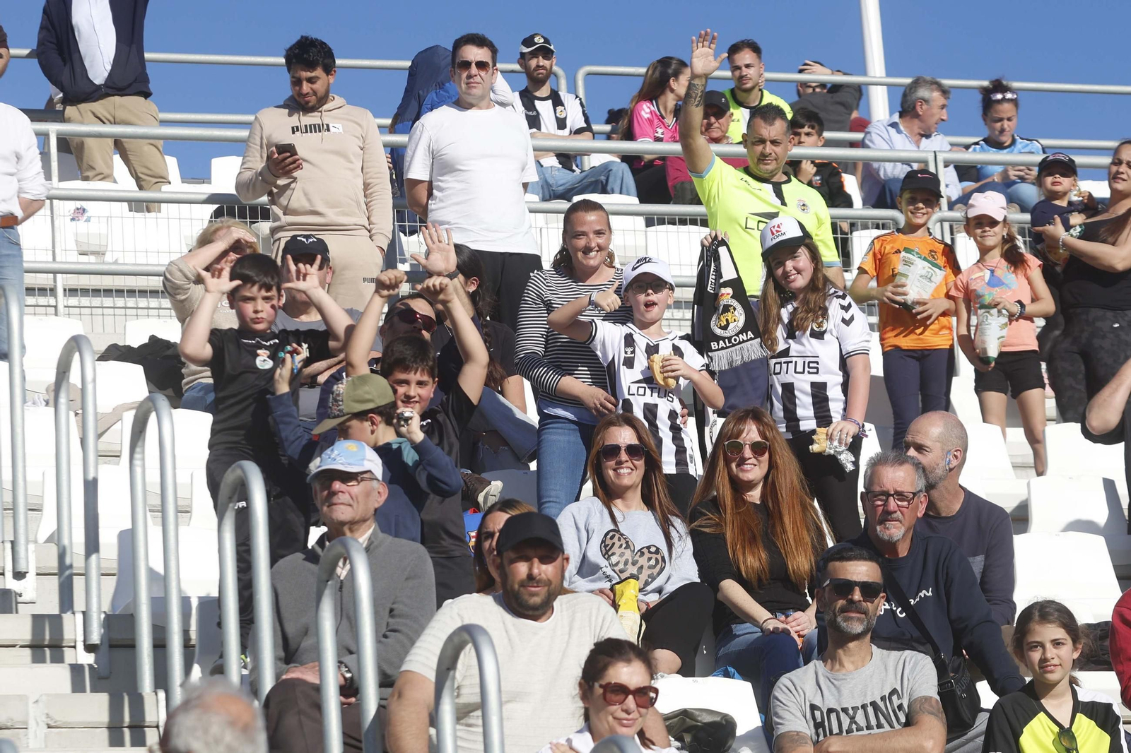 Búscate durante el Balona-Águilas en el Ciudad de La Línea