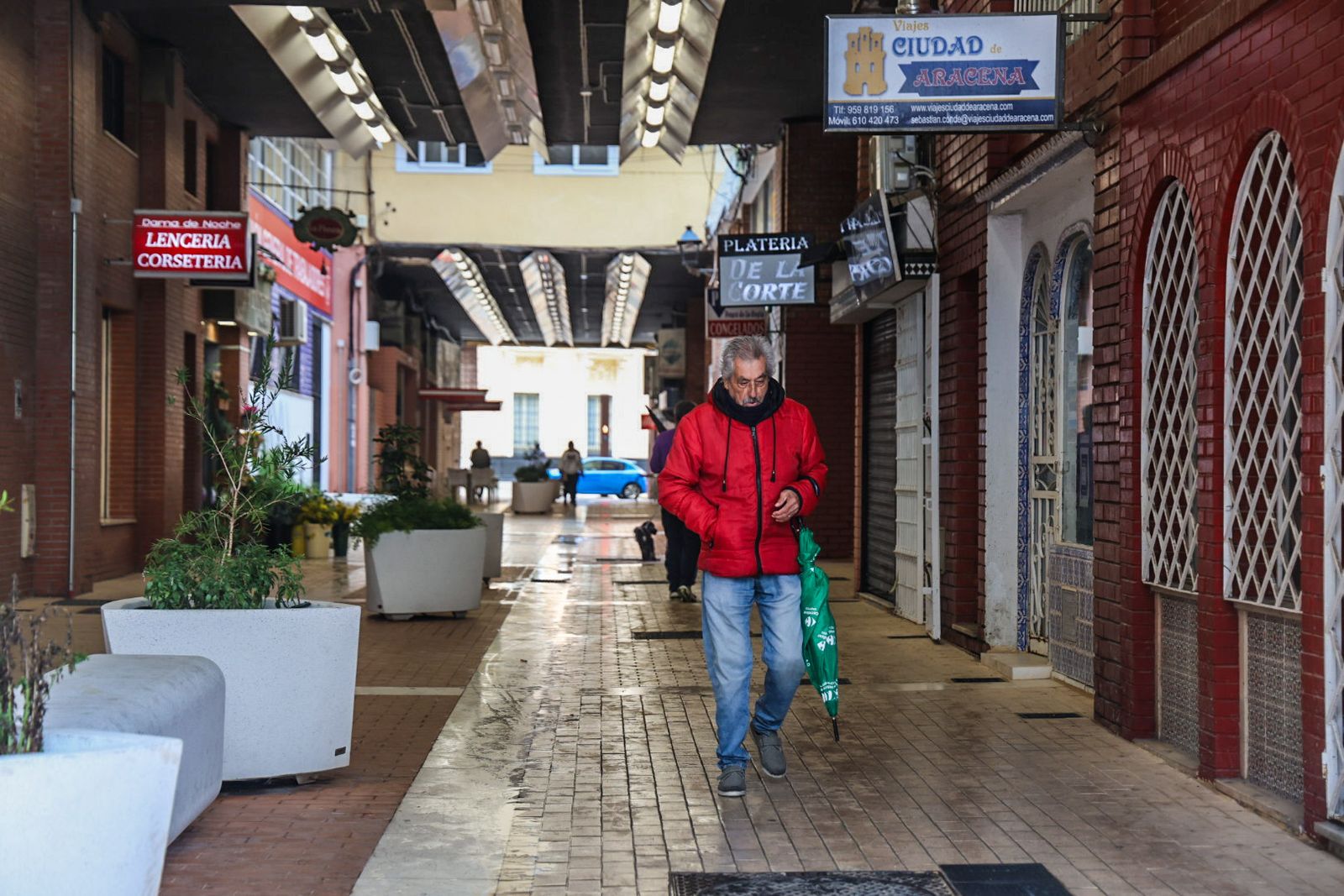 Fotografías del ambiente en la ciudad con el paso de la borrasca Leonardo
