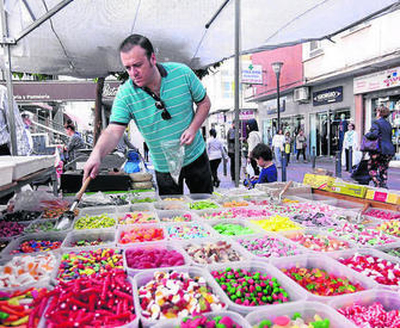 Pintada a favor de los trabajadores de Limasa con motivo de la pasada huelga de basura en Málaga.