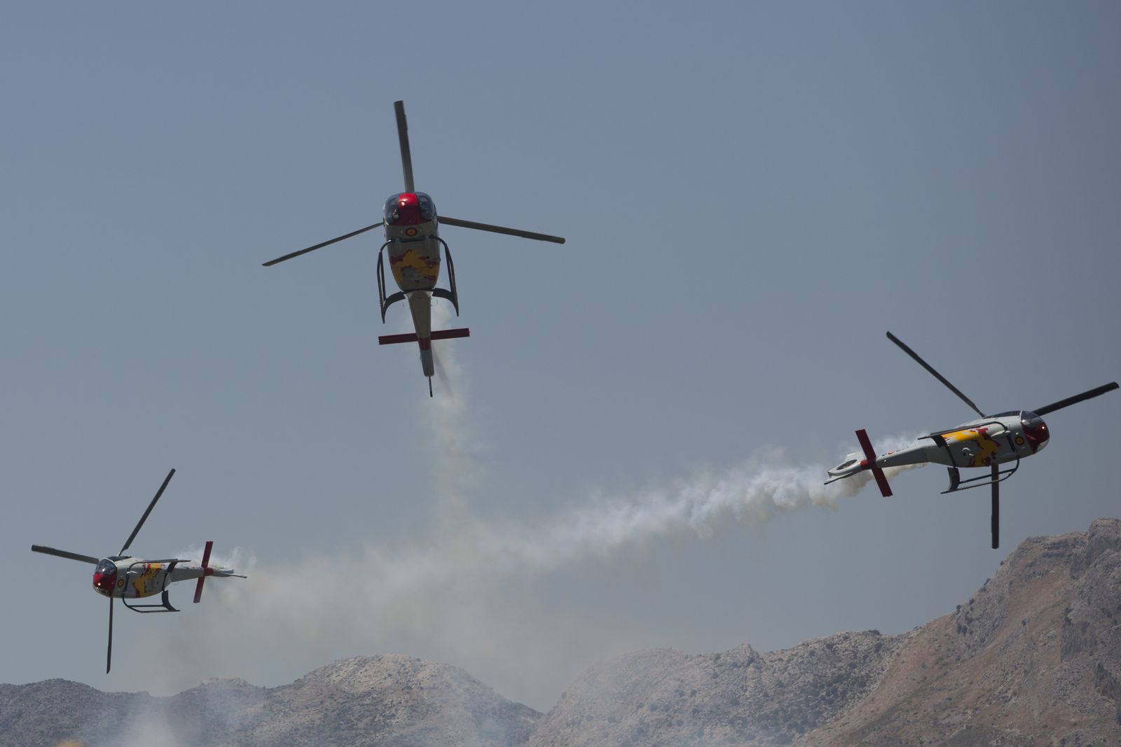 Las fotos de la exhibición de los helicópteros del Ejército del Aire en el Tajo en Ronda