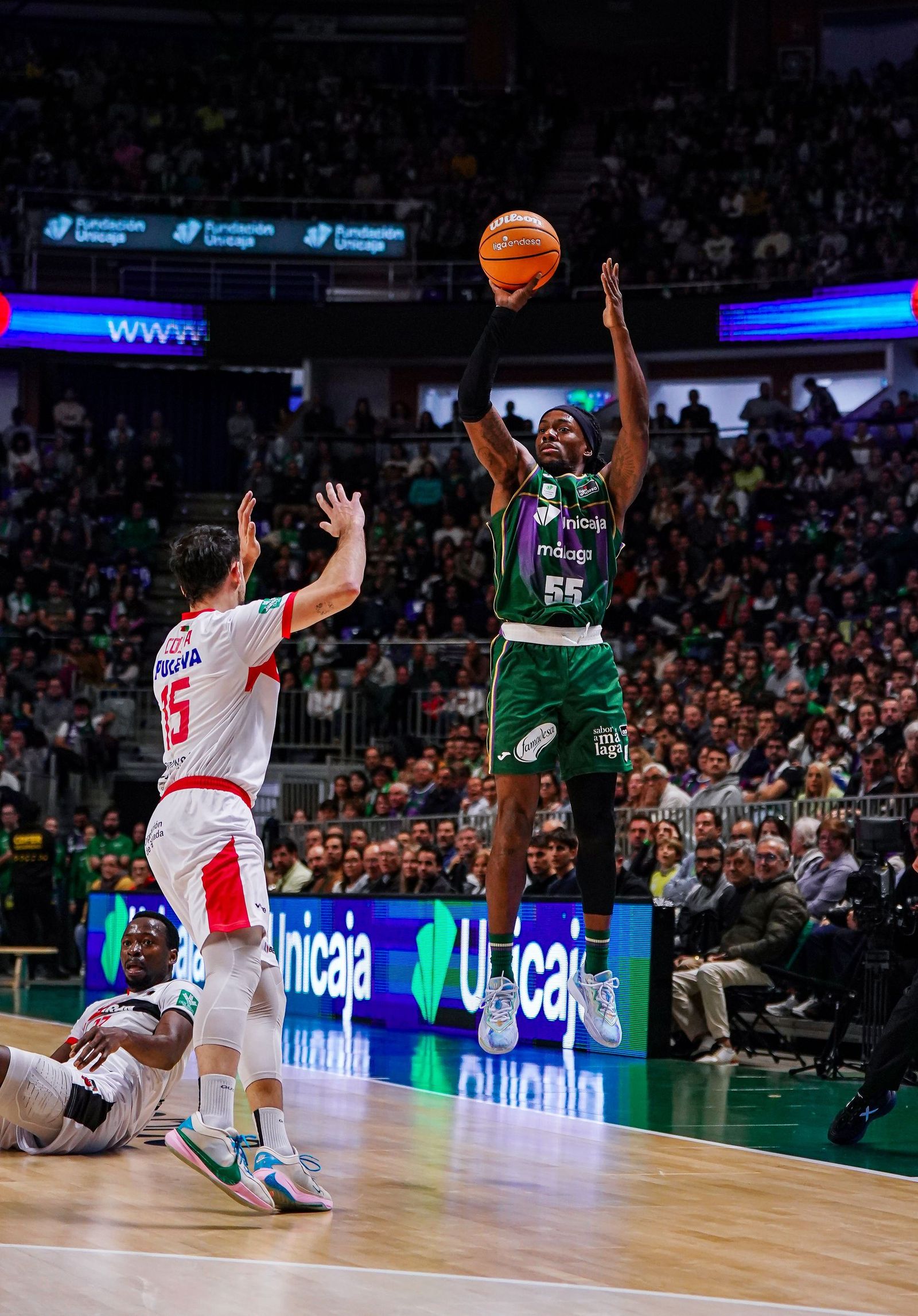 El Unicaja-Covirán Granada, en fotos
