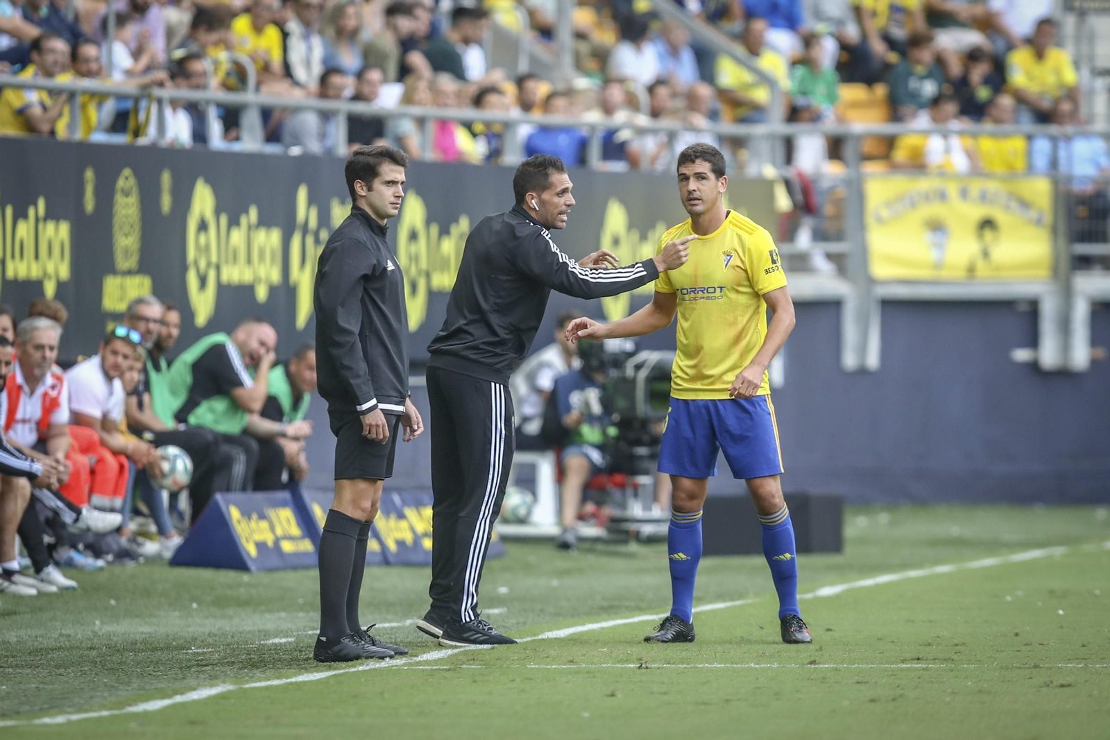 El Cádiz-Huesca, en imágenes
