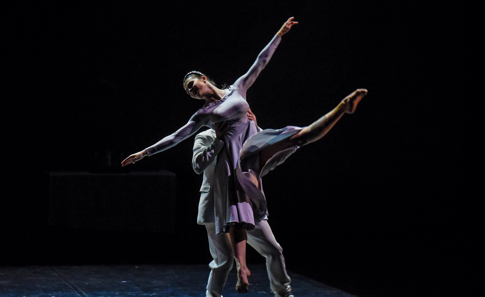 El lago de los cisnes por el Ballet Preljocaj