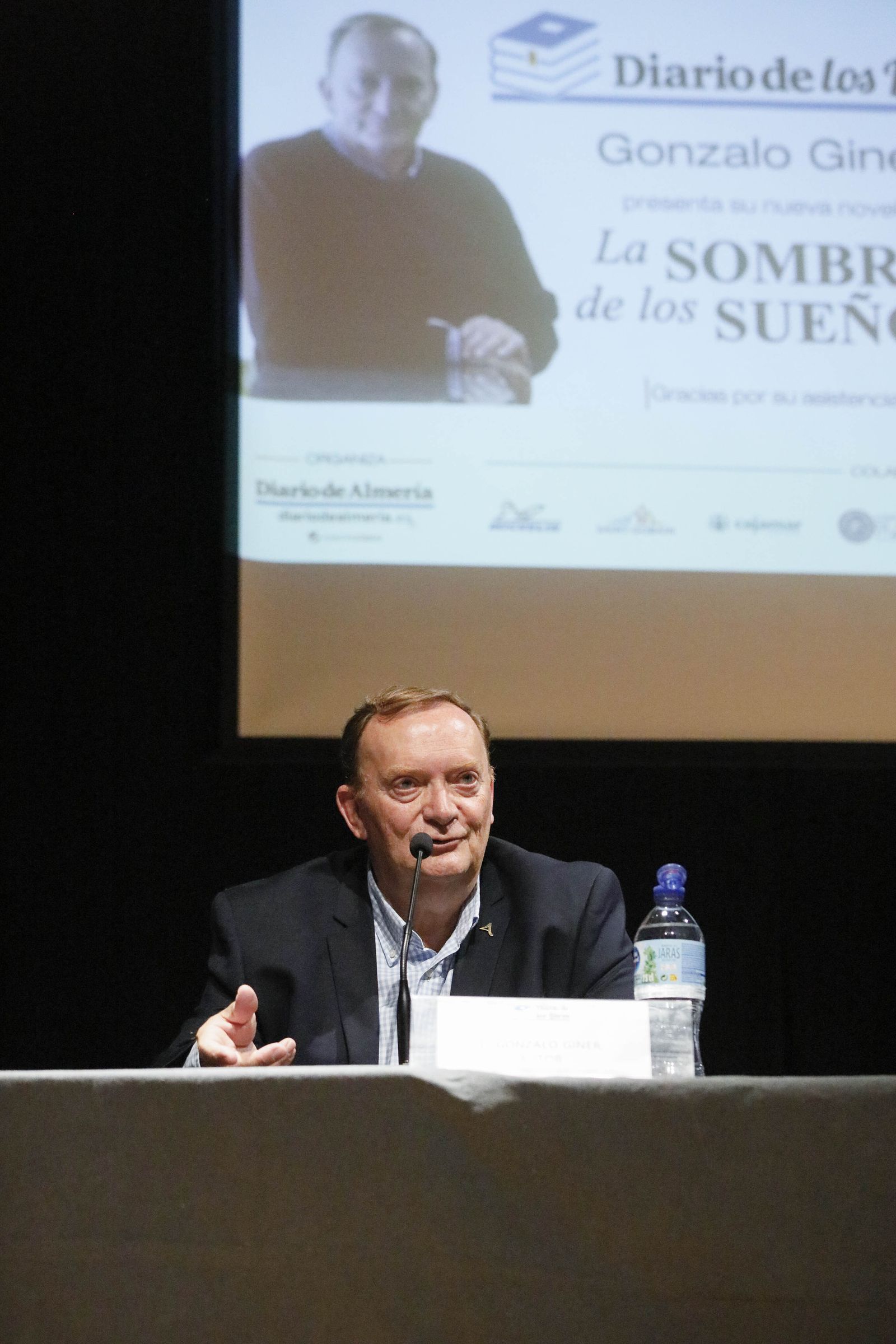 Imágenes del libro "La sombra de los sueños" de Gonzalo Giner