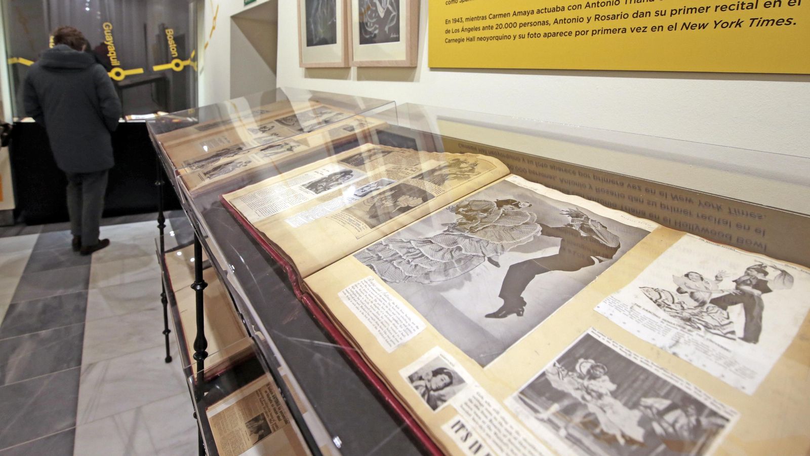 Algunos de los recortes de prensa.