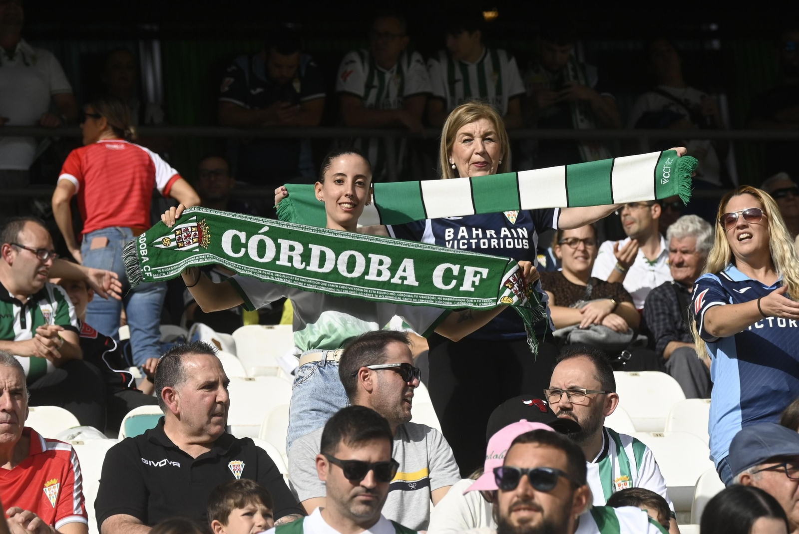 Las mejores fotos del imponente ambiente en El Arcángel para el Córdoba CF - Ceuta