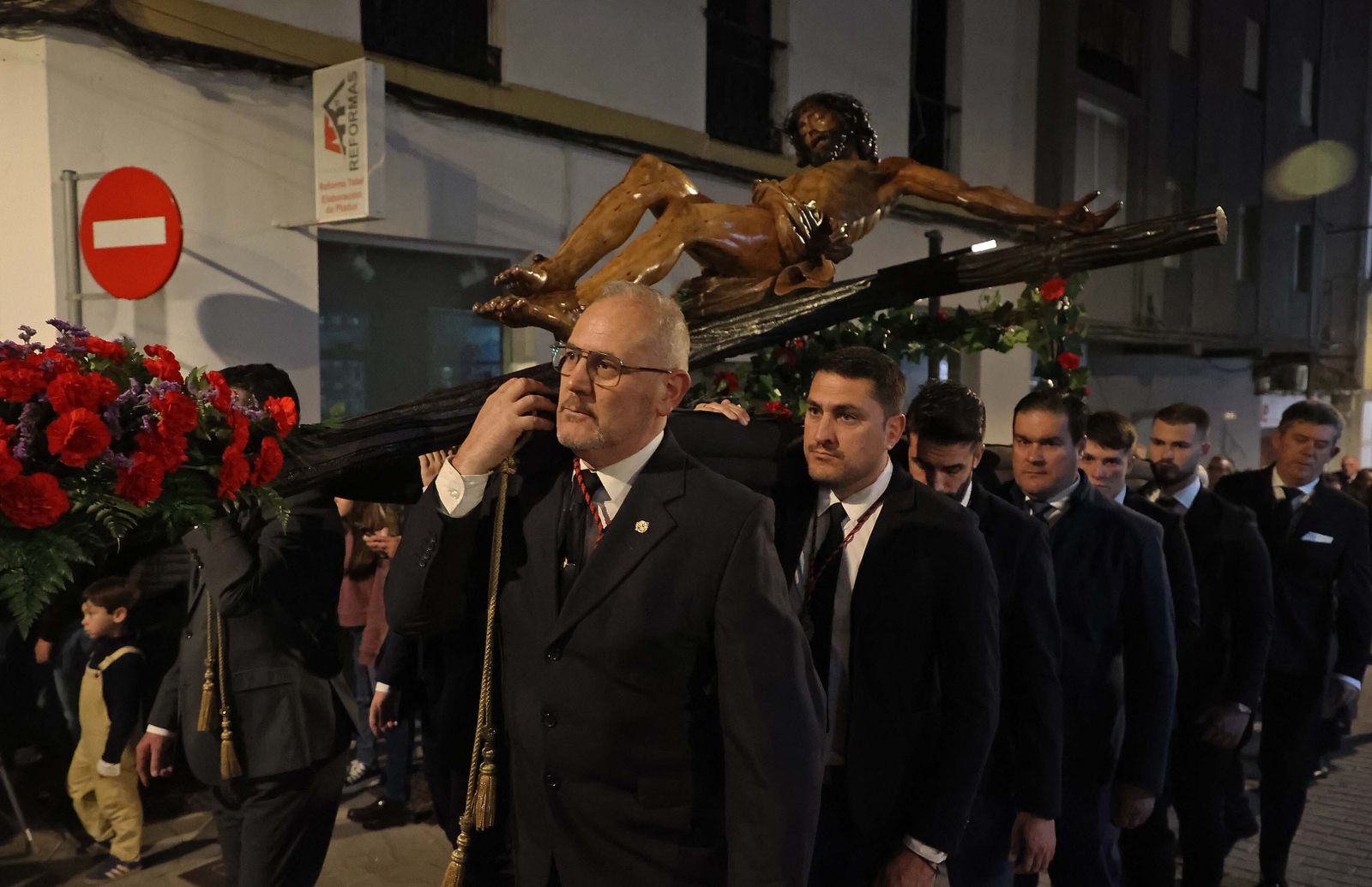 Imágenes del Vía Crucis oficial del Consejo Local de Hermandades y Cofradías de Algeciras