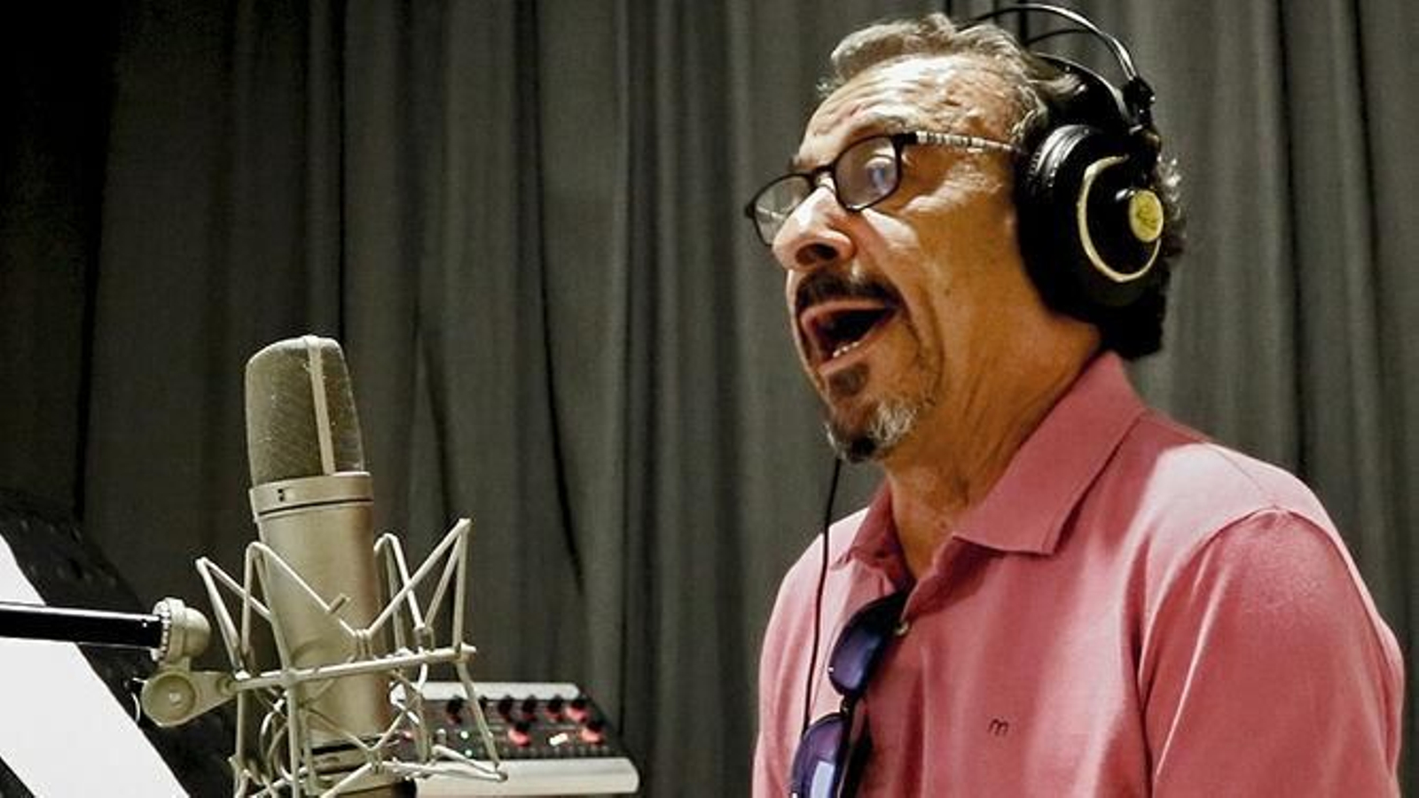 Luis Moneo, a finales del pasado año durante la grabación de 'Metal fundío'.