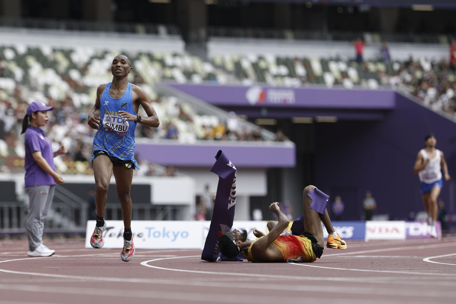 Las fotos del récord mundial de Duplantis y del resto de la jornada