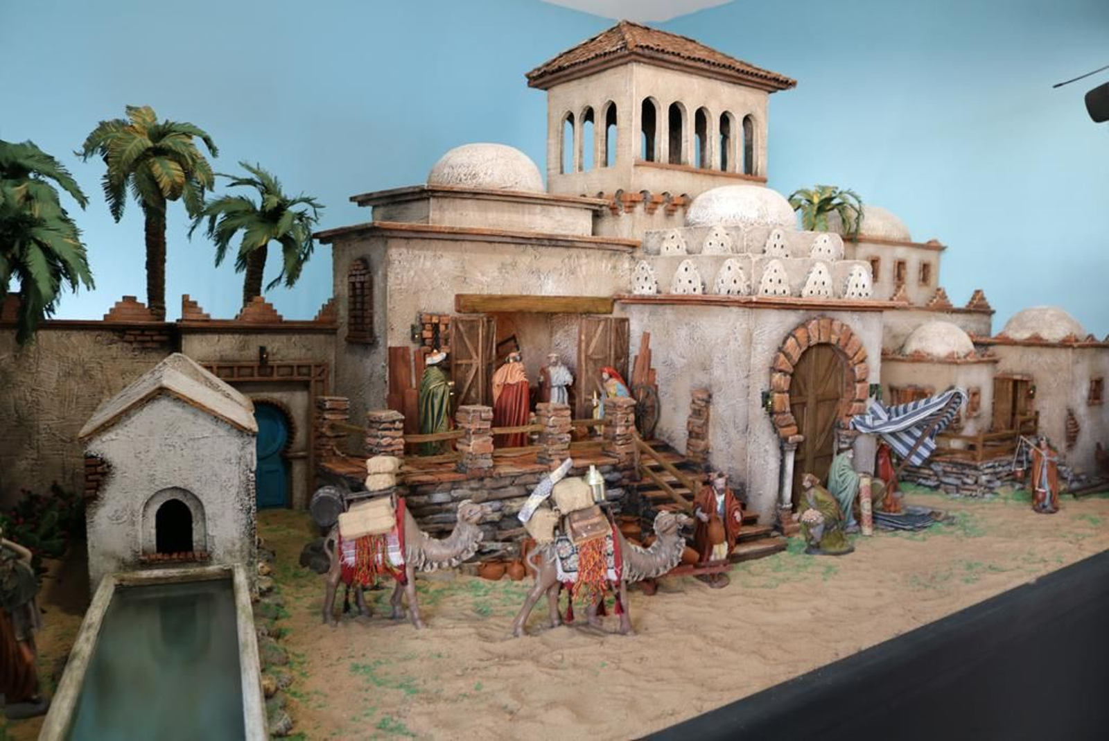 El Rompido inaugura su Belén Hebreo con un guiño a la ría del Piedras