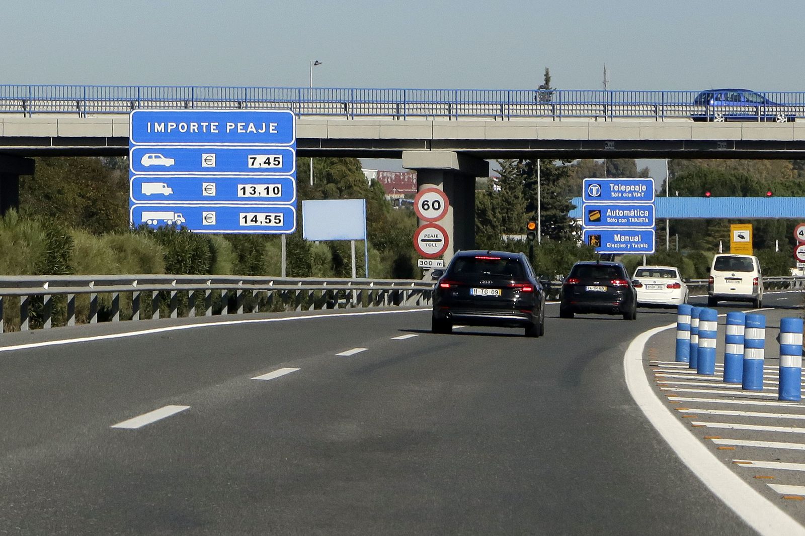 Las nuevas tarifas del peaje de la AP-4, en vigor desde ayer.