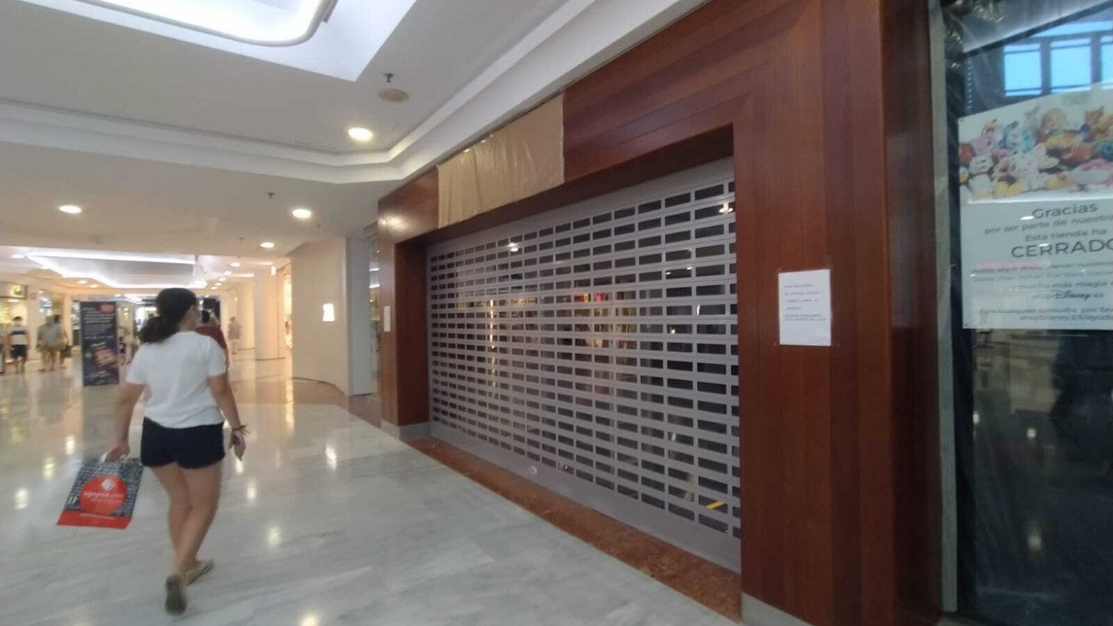 Tienda Disney de Bahía Sur, ya cerrada.