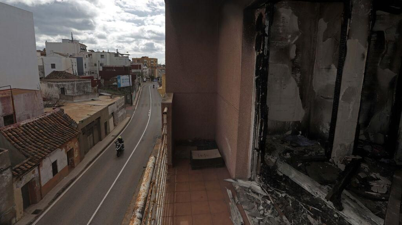 El edificio de okupas del Secano.