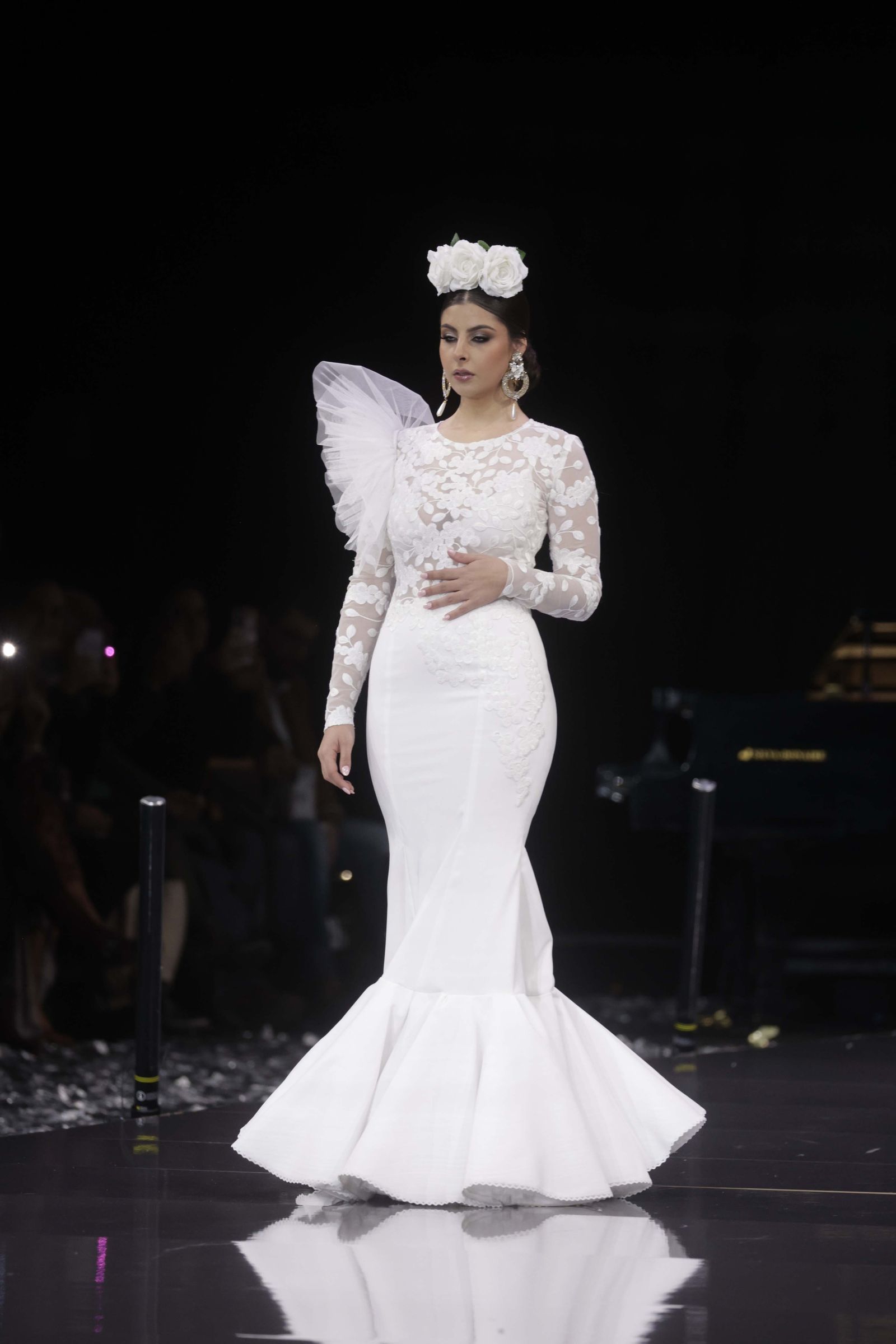 El desfile de Pilar Rubio en SIMOF 2023, todas las fotos