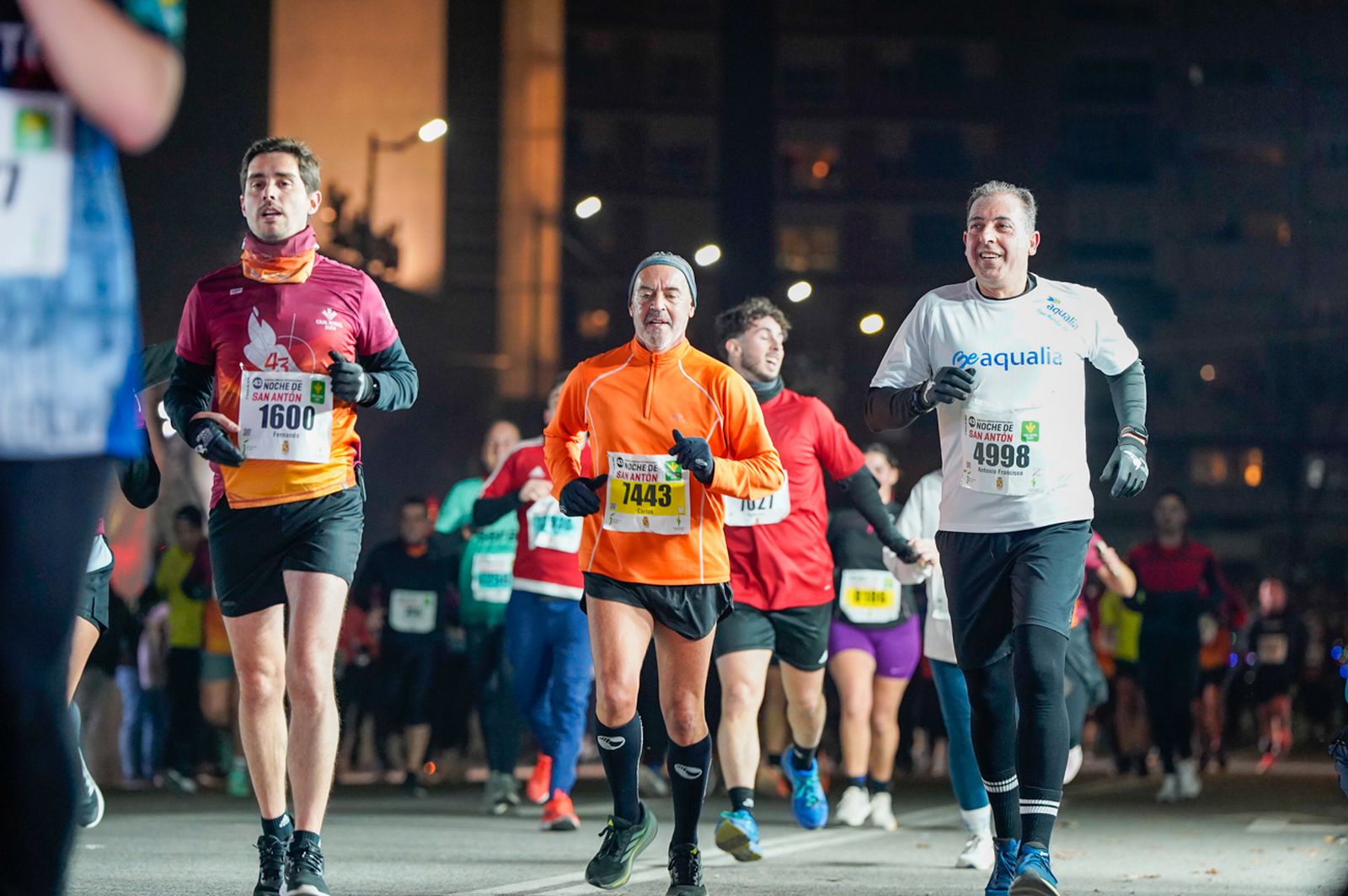 En imágenes: búscate en tu llegada a meta de la Carrera de San Antón 2026 (17)