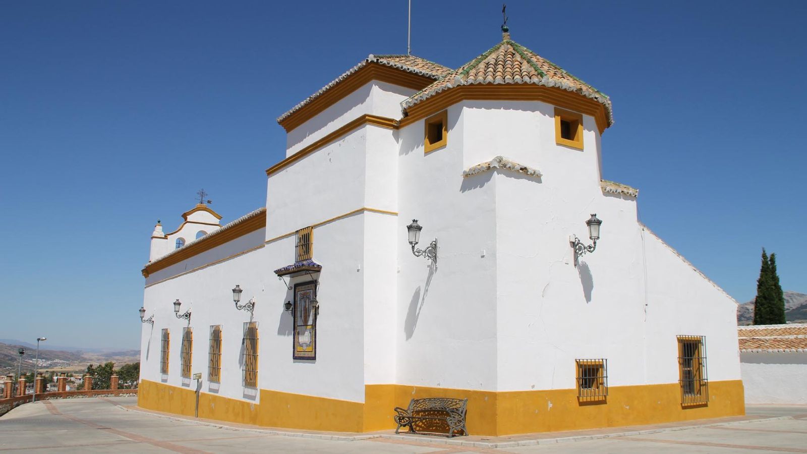 La Ermita de Nuestra Señora de la Candelaria de Colmenar.