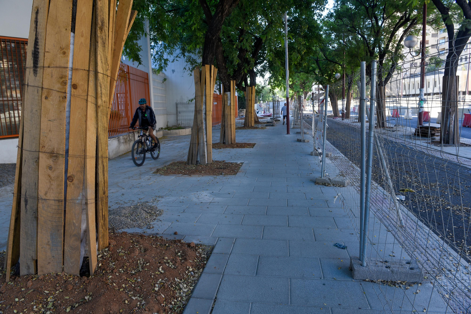 Las imágenes de la reapertura al tráfico de la Avenida Ramón y Cajal