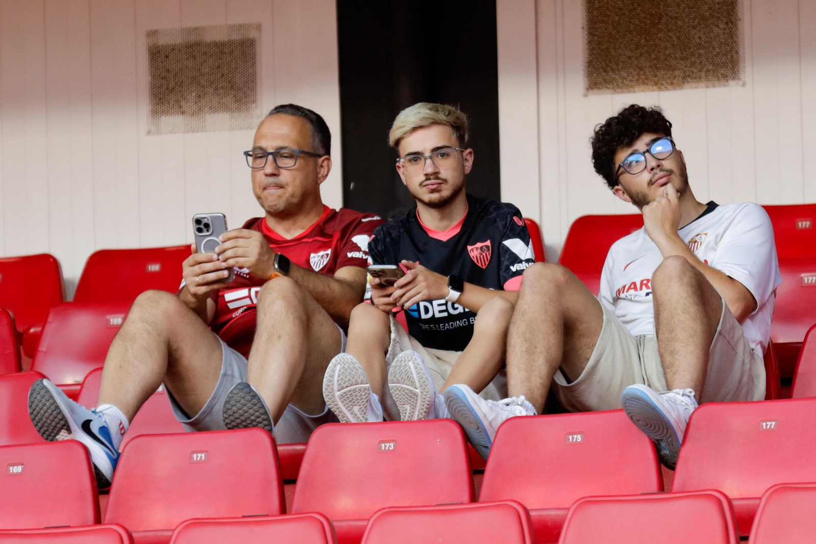 Búscate en el XII Trofeo Antonio Puerta, entre el Sevilla FC - Al-Ittihad