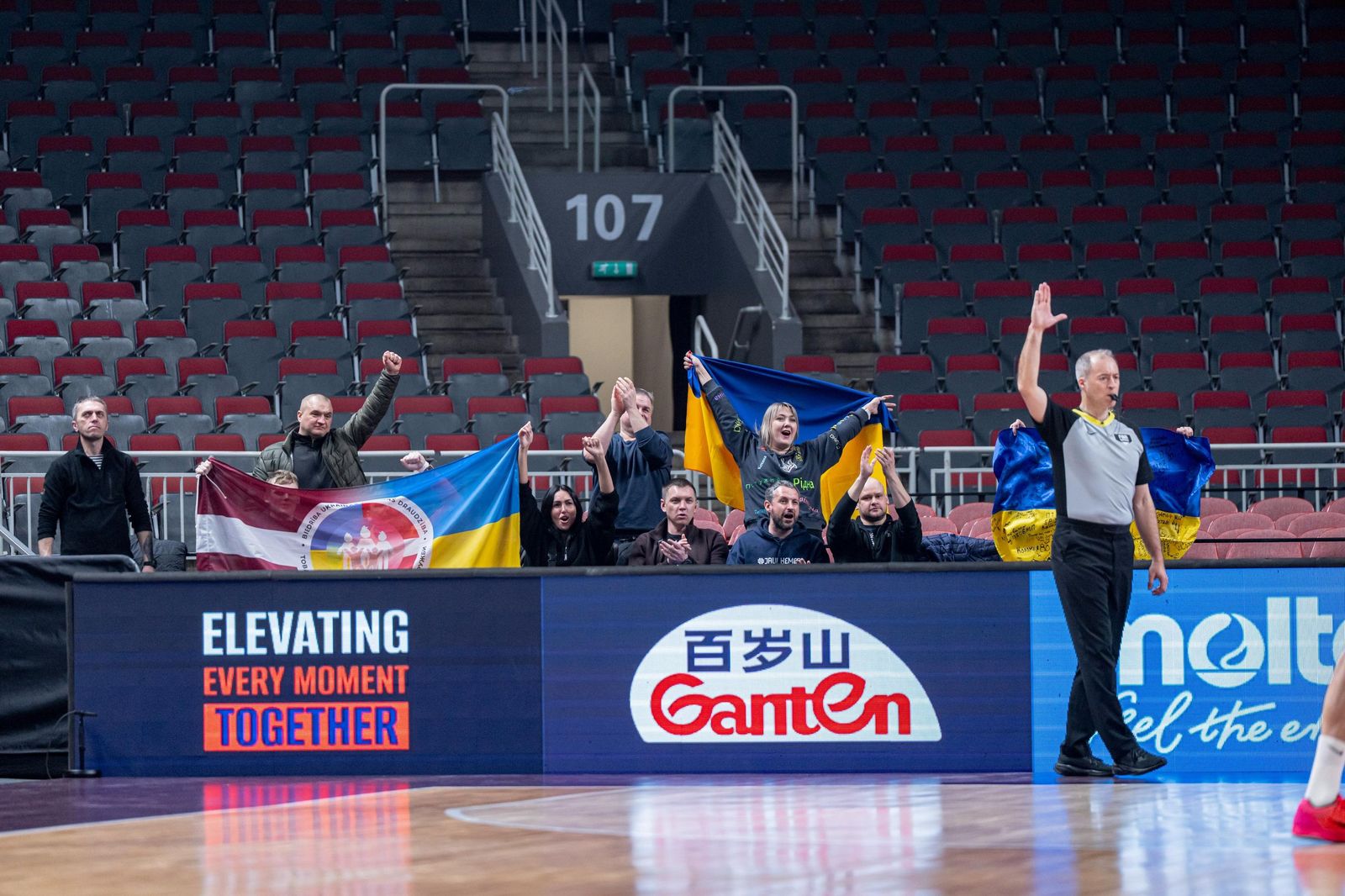 Las mejores fotos del Ucrania-España de baloncesto