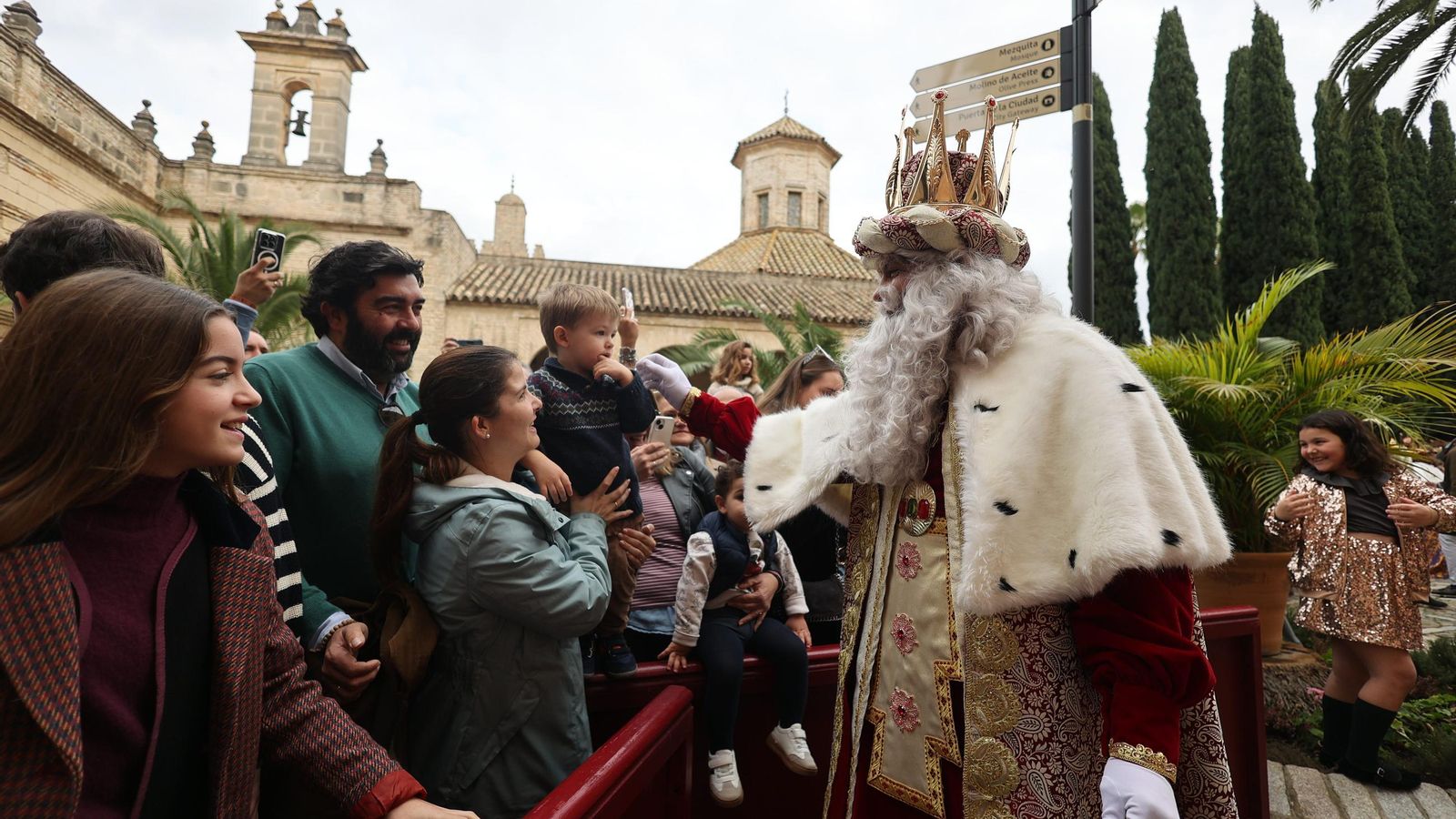 Coronación de los Reyes Magos de Jerez en el Alcázar