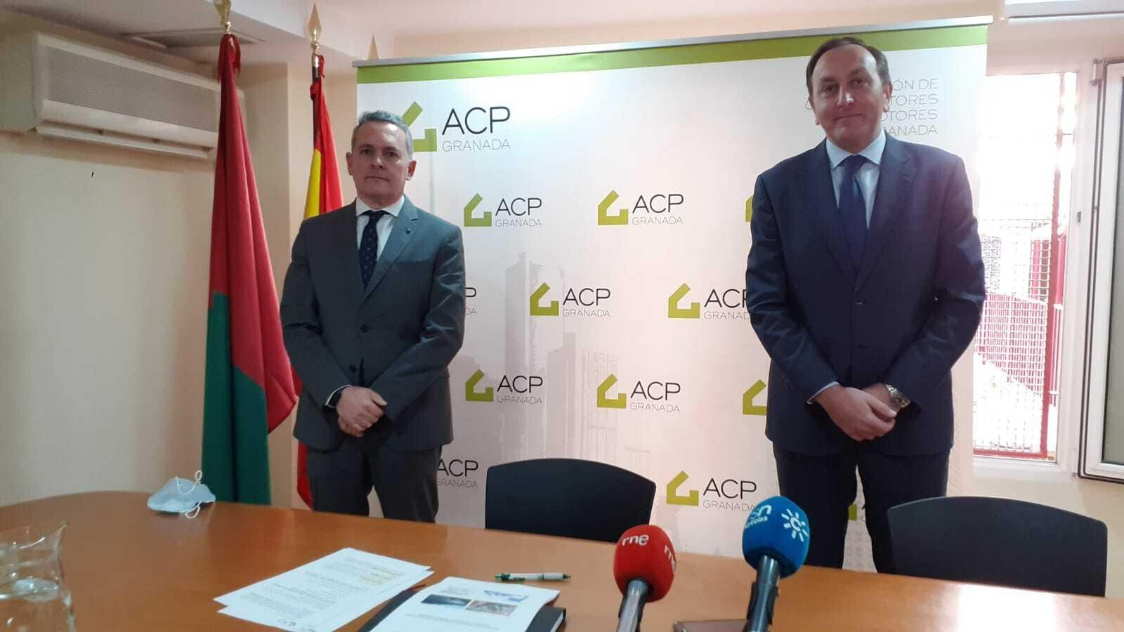 Juan de Dios Molinero y Francisco Martínez-Cañavate, de la ACP Juan de Dios Molinero y Francisco Martínez-Cañavate, de la ACP