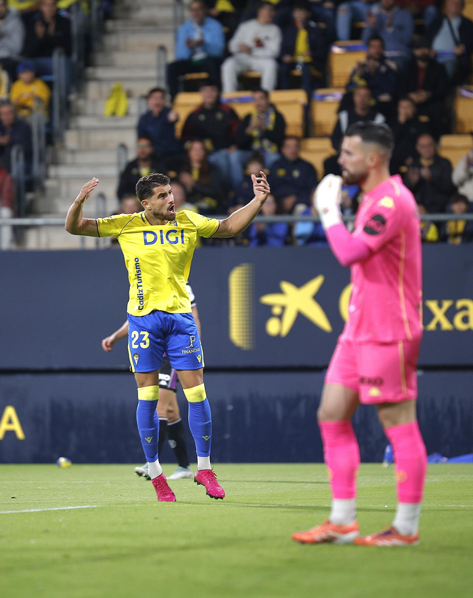 Las imágenes del Cádiz CF- Valladolid