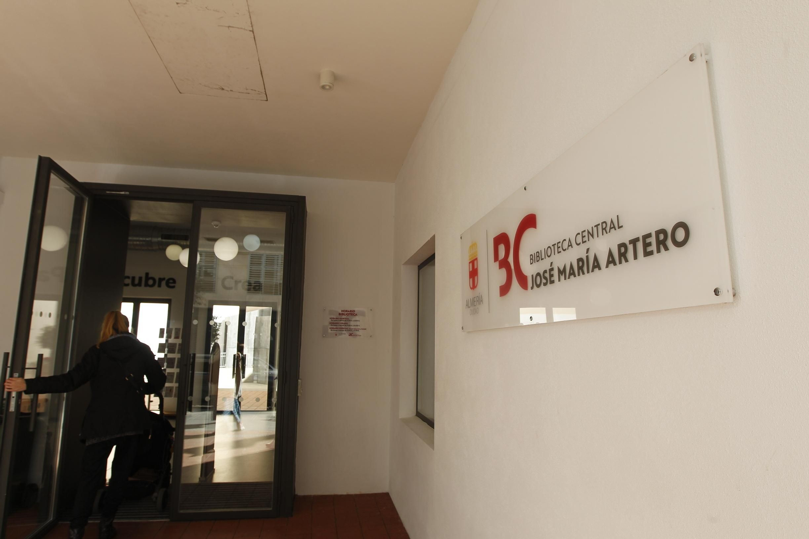 Fotogalería inauguración Biblioteca Central Municipal José María Artero. Almería