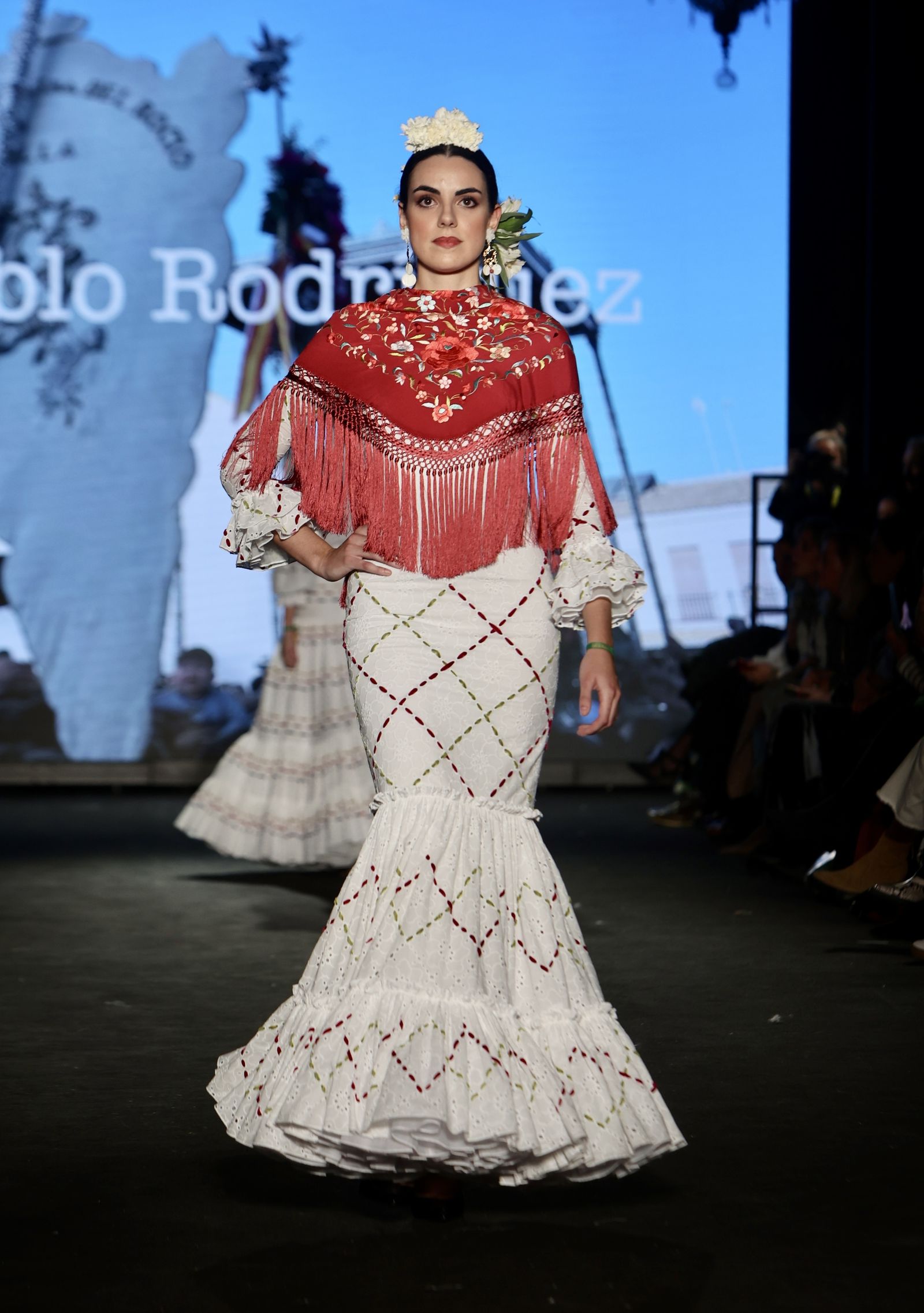 Desfile de la Hermandad del Rocío de Sevilla en We Love Flamenca 2024, todas las fotos