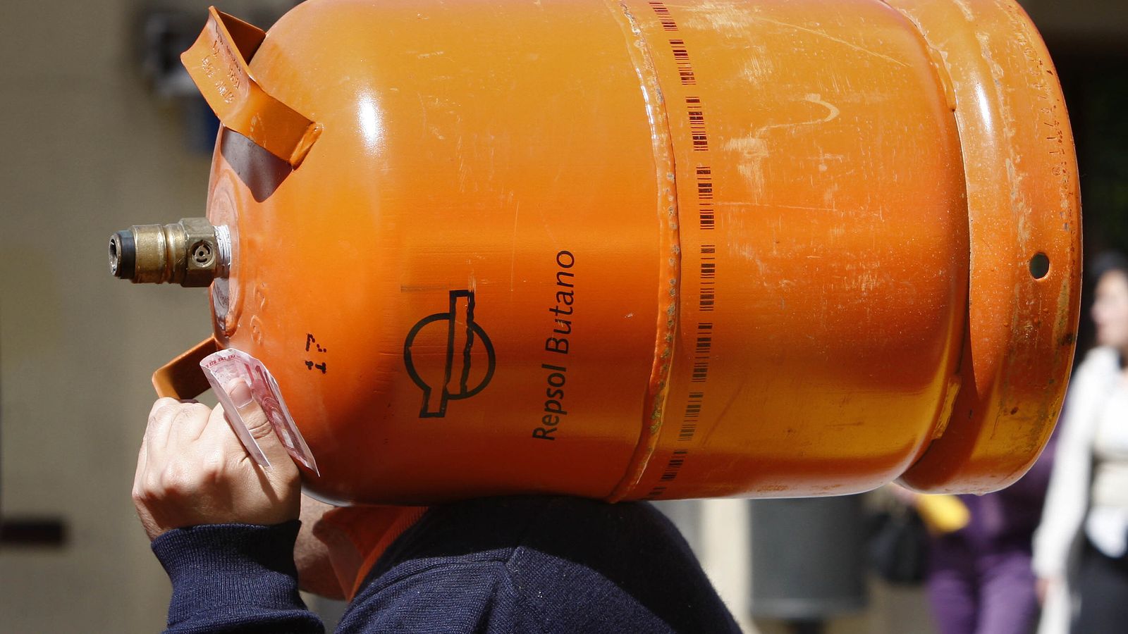 Repartidor de bombonas de butano.