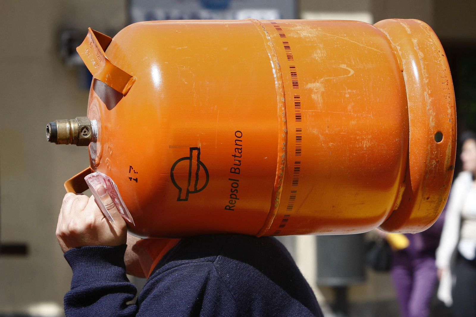 Repartidor de bombonas de butano.