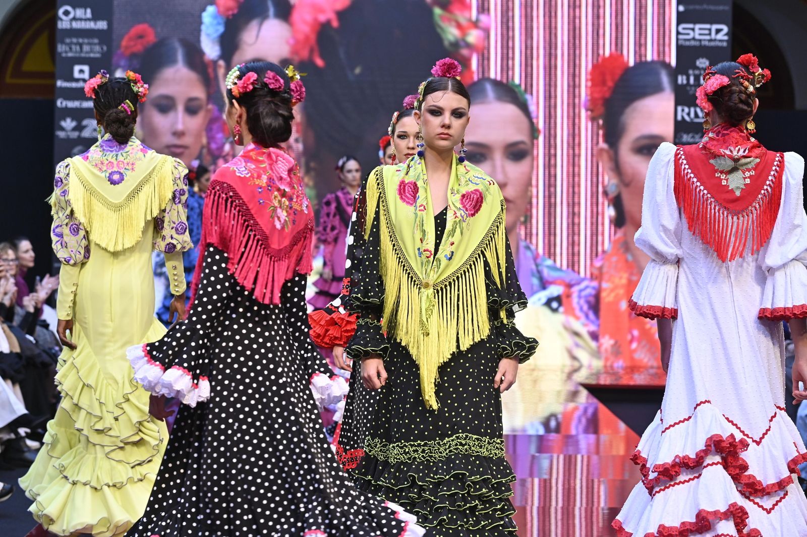 Huelva Flamenca 2026: Desfile de Olaje