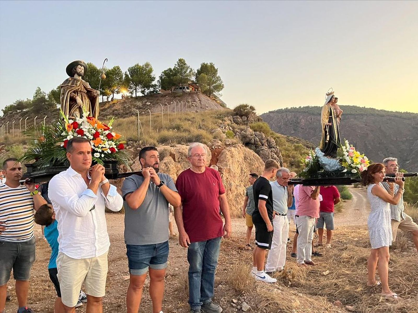 Procesión de la pasada edición de San Roque y la Virgen del Carmen en Benimar