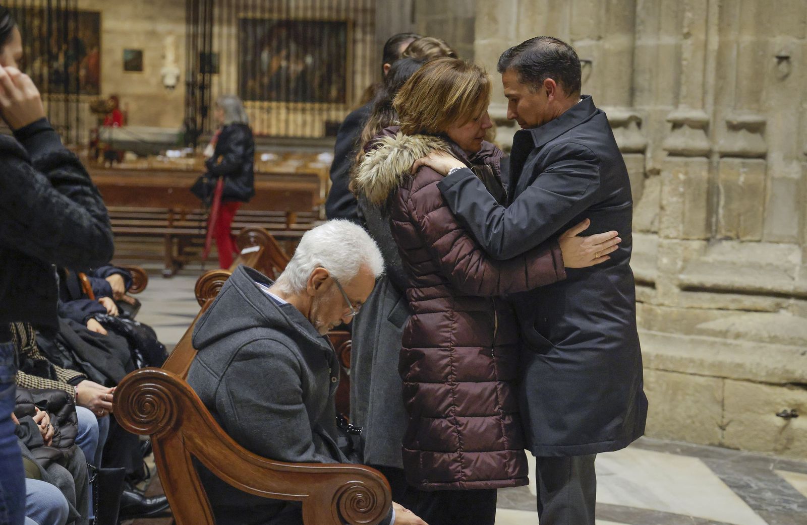 Misa funeral por las víctimas de Adamuz y el maquinista sevillano fallecido en Gelida