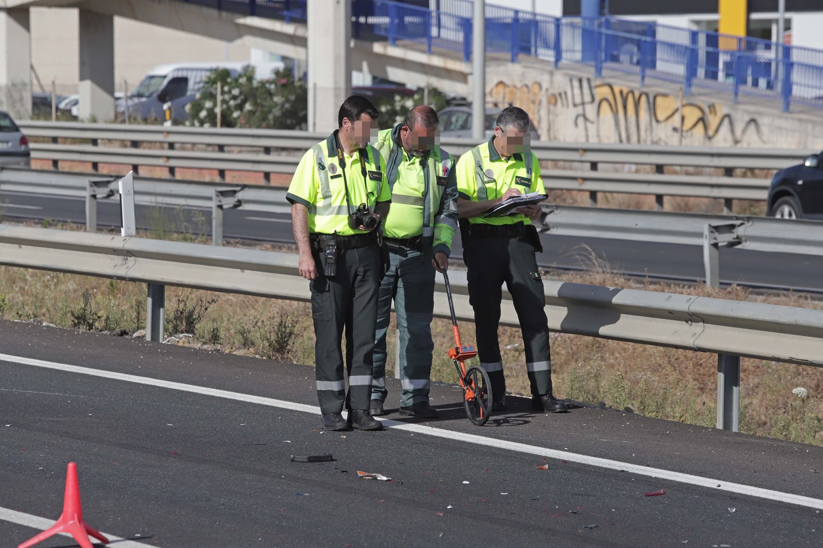 Muere un hombre en Úbeda al salir su vehículo de la vía y volcar