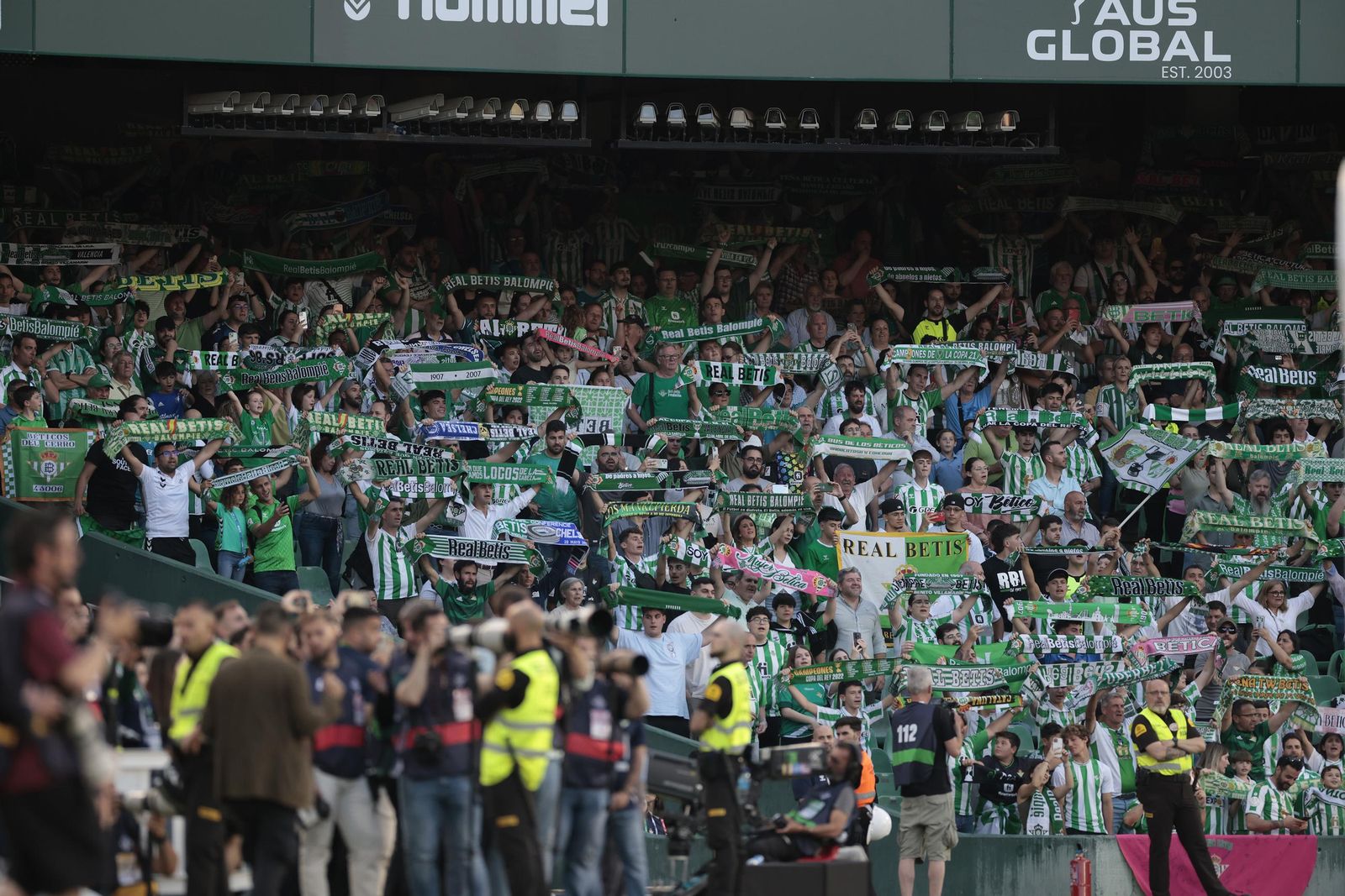 Búscate en las fotos del Betis - Valencia