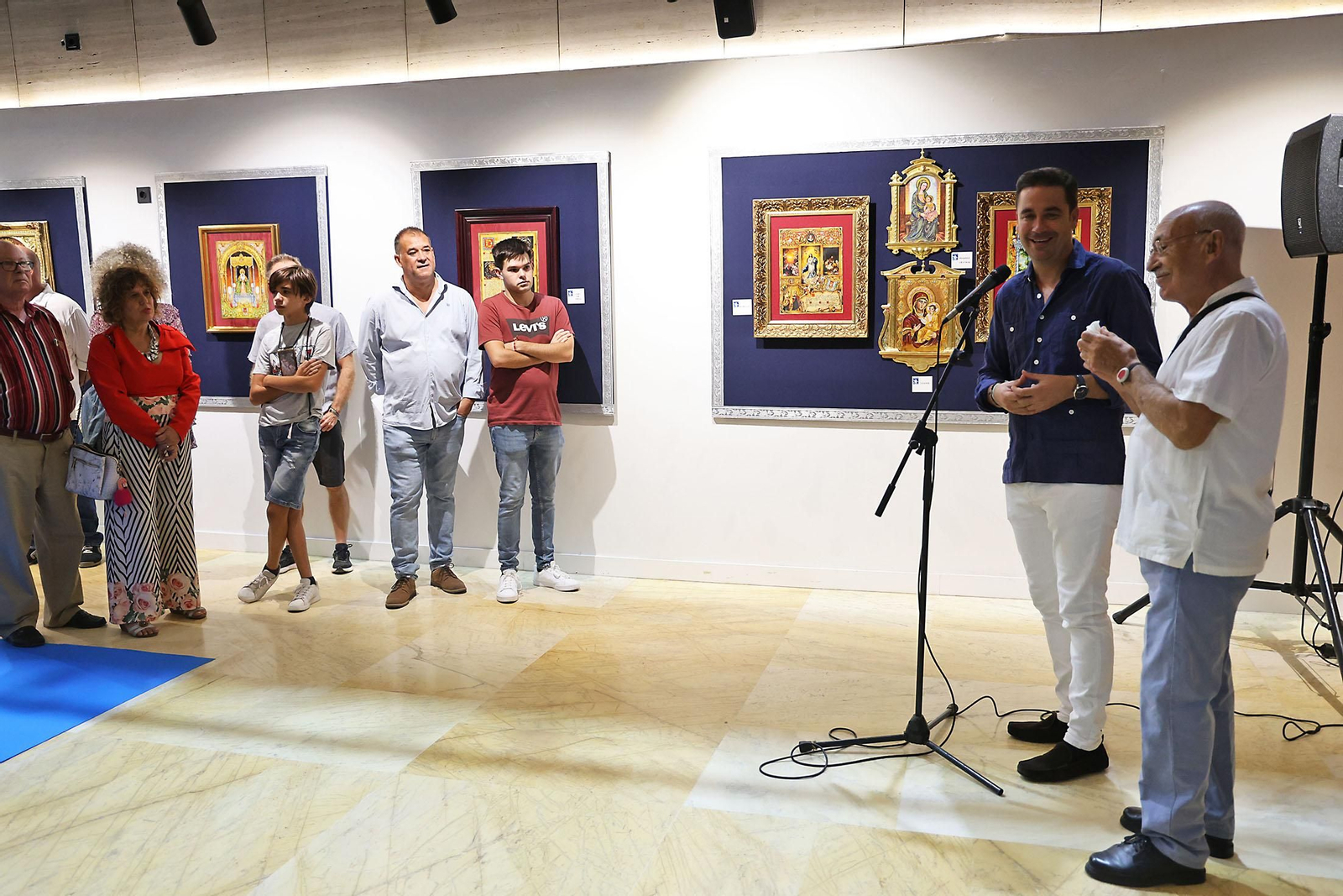 Imágenes de "Gratia Plena" exposición de Paco Llonís