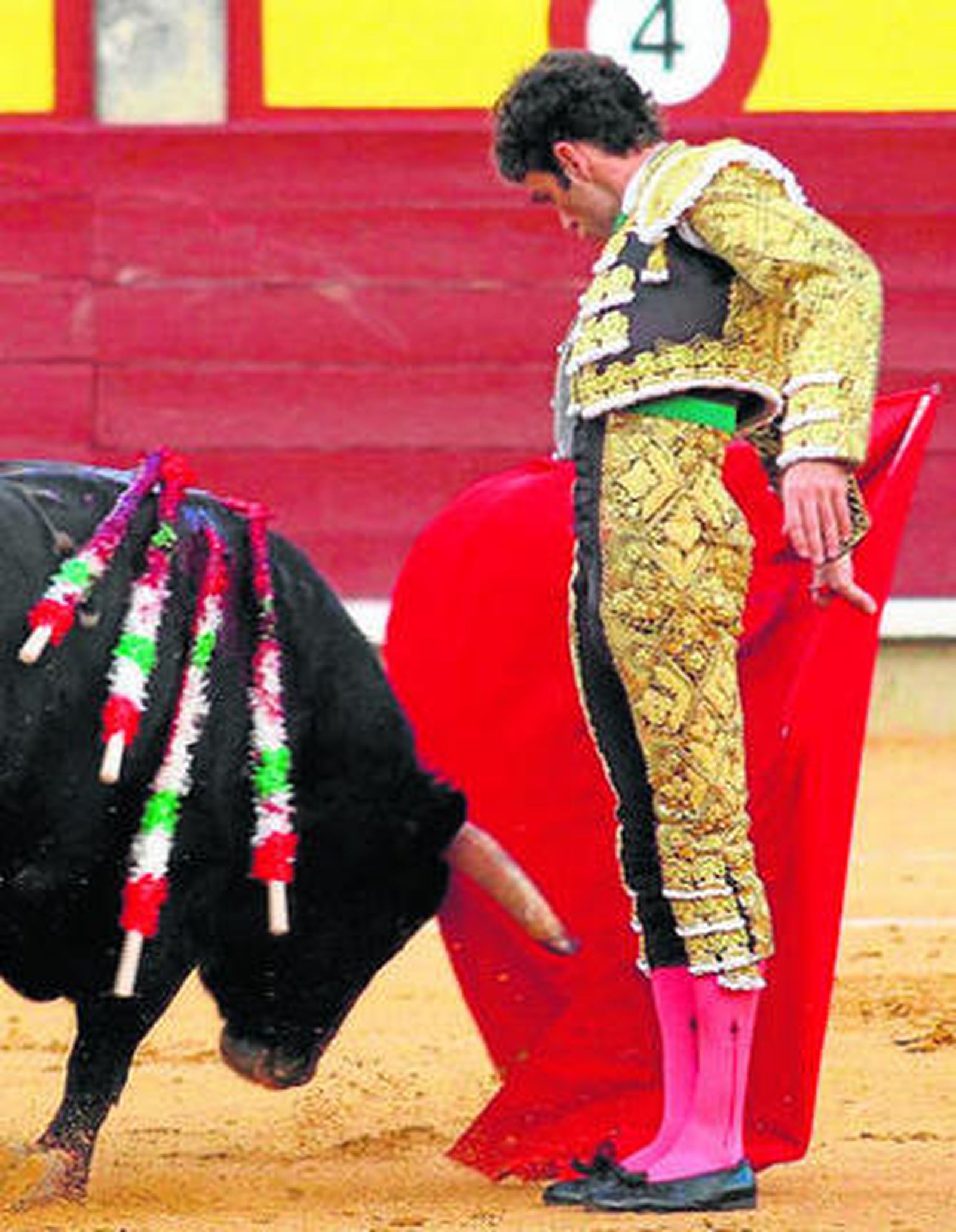 José Tomás durante su actuación, ayer, en la plaza de Ciudad Real.