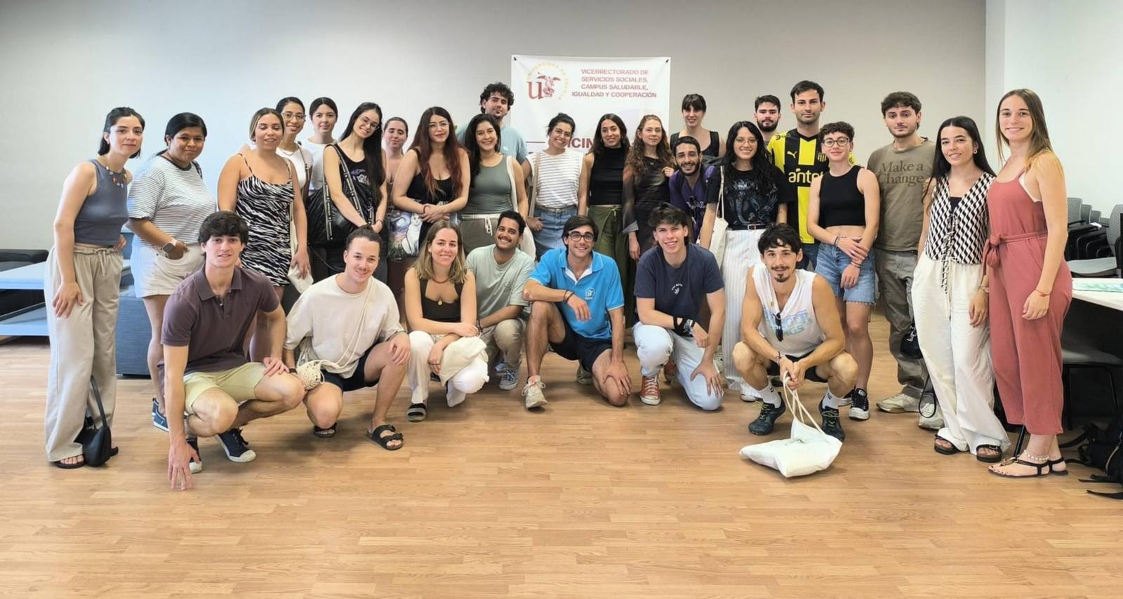 Universitarios participan este año en proyectos de cooperación internacional con la US.