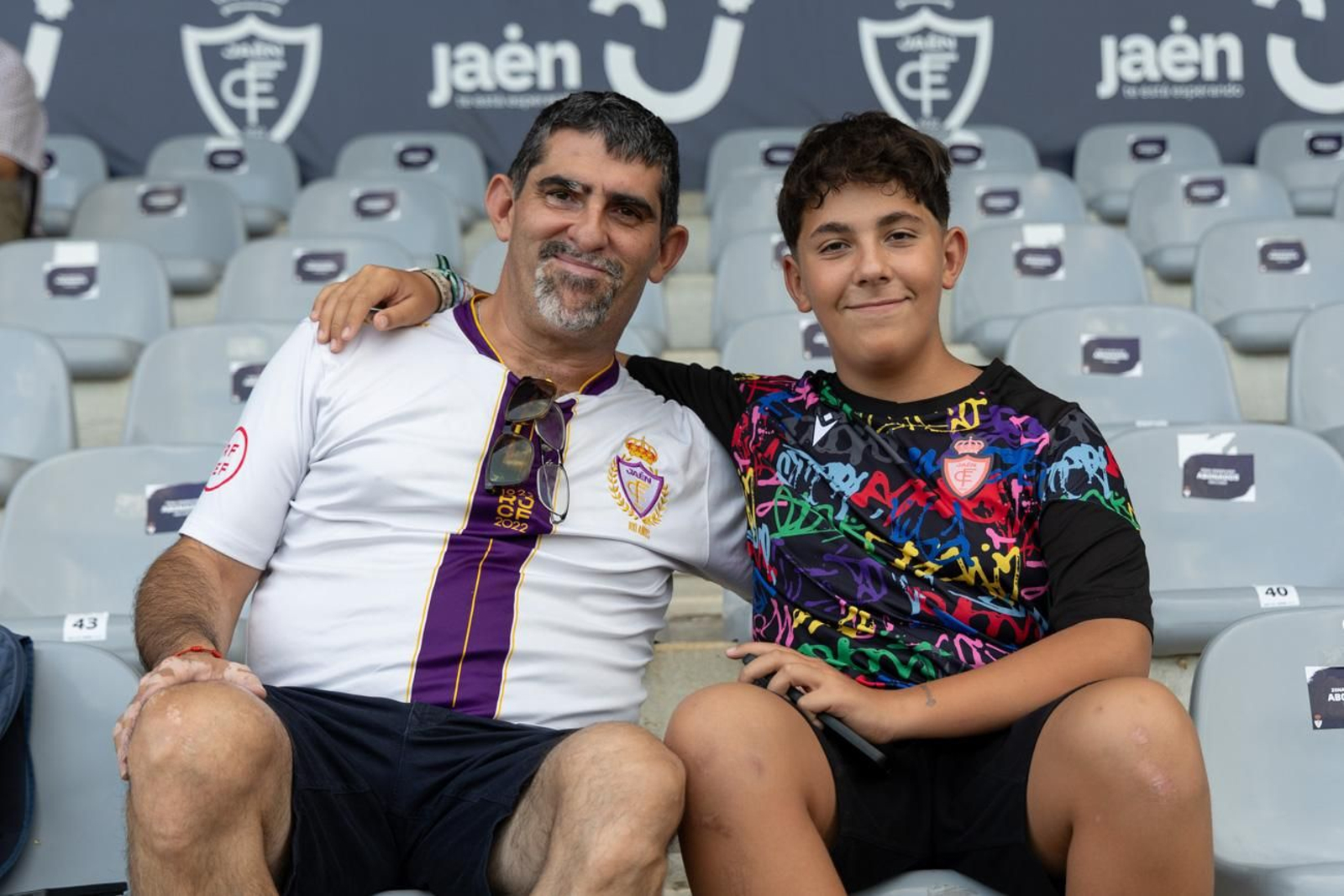 Las mejores imágenes del Real Jaén 3 - 2 Granada CF en el XLI Trofeo del Olivo