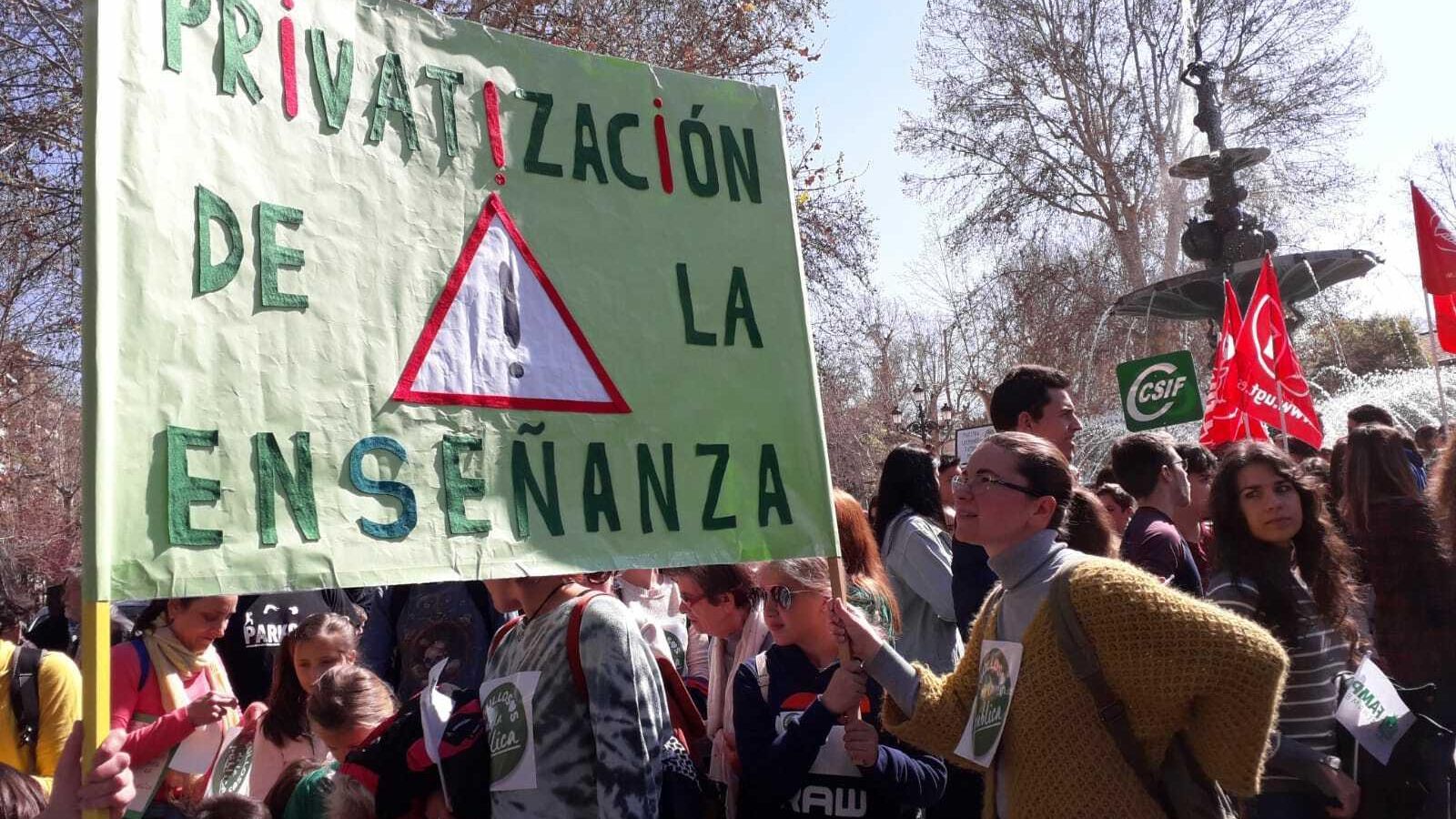 Manifestación en la Plaza del Humilladero.